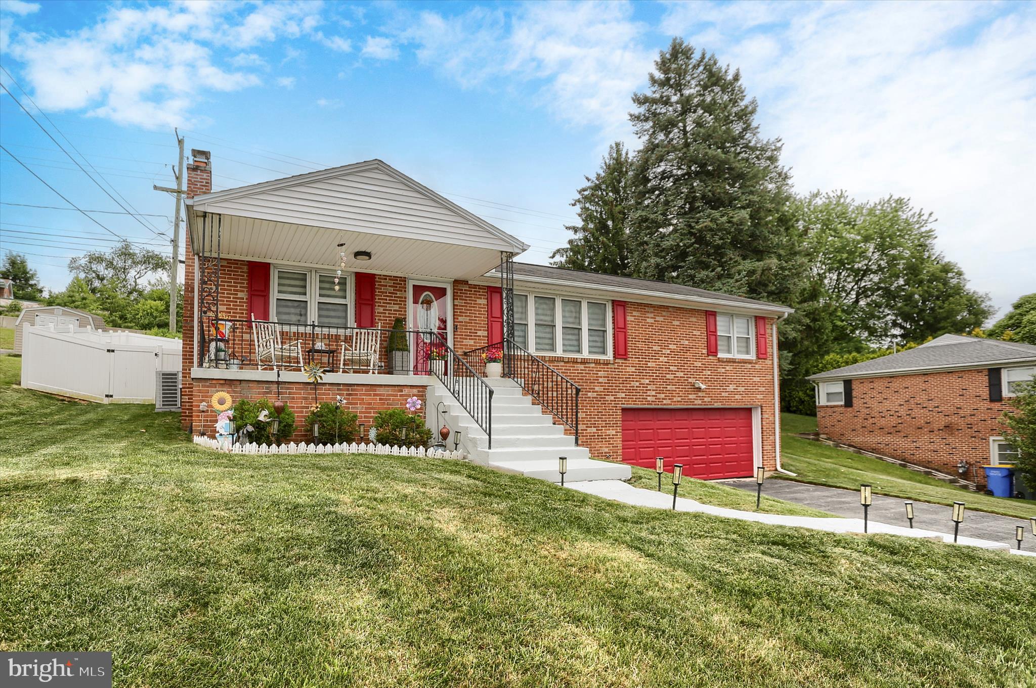 SPRINGETTSBURY TWP - Residential