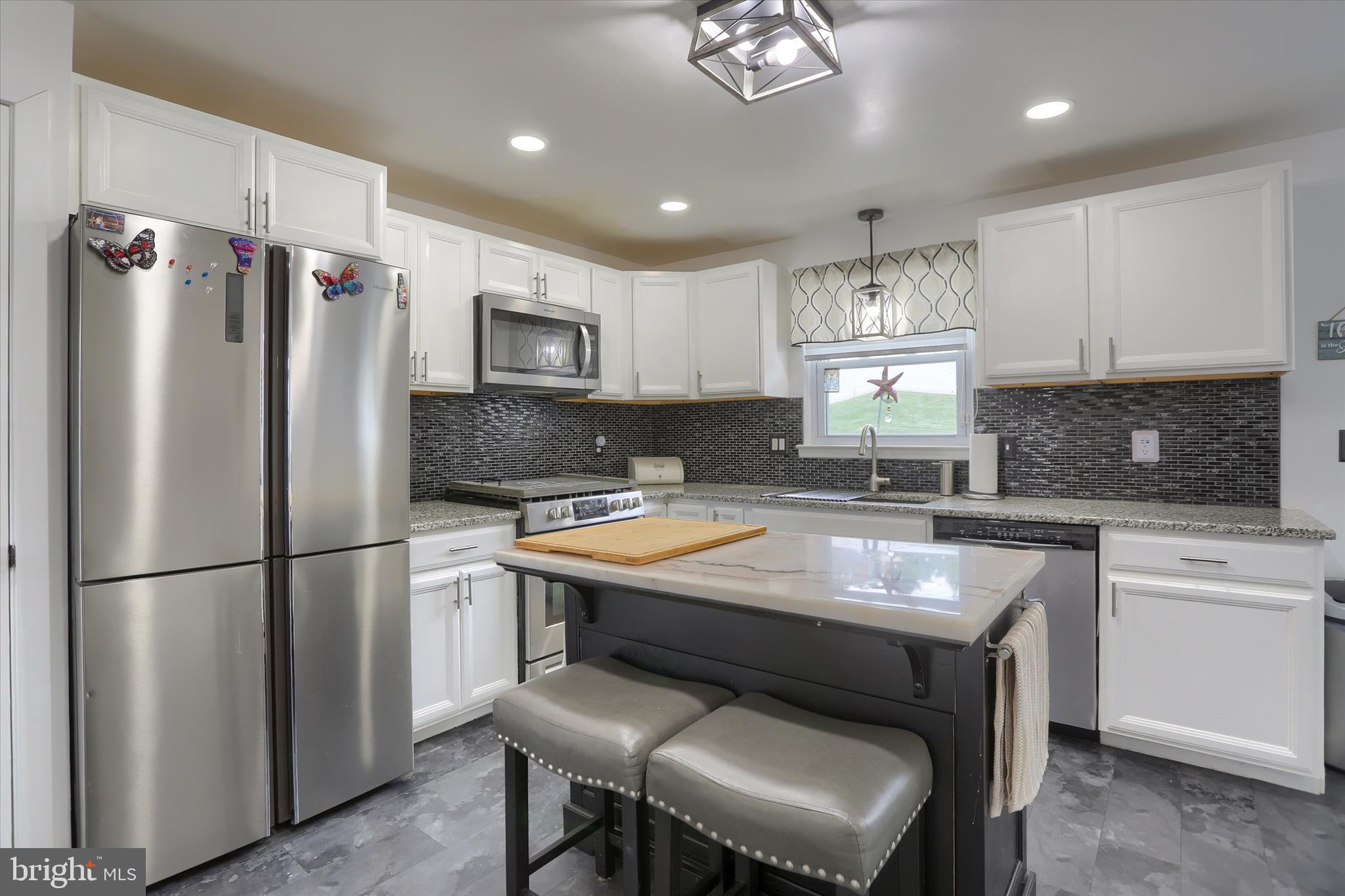 SPRINGETTSBURY TWP - Residential