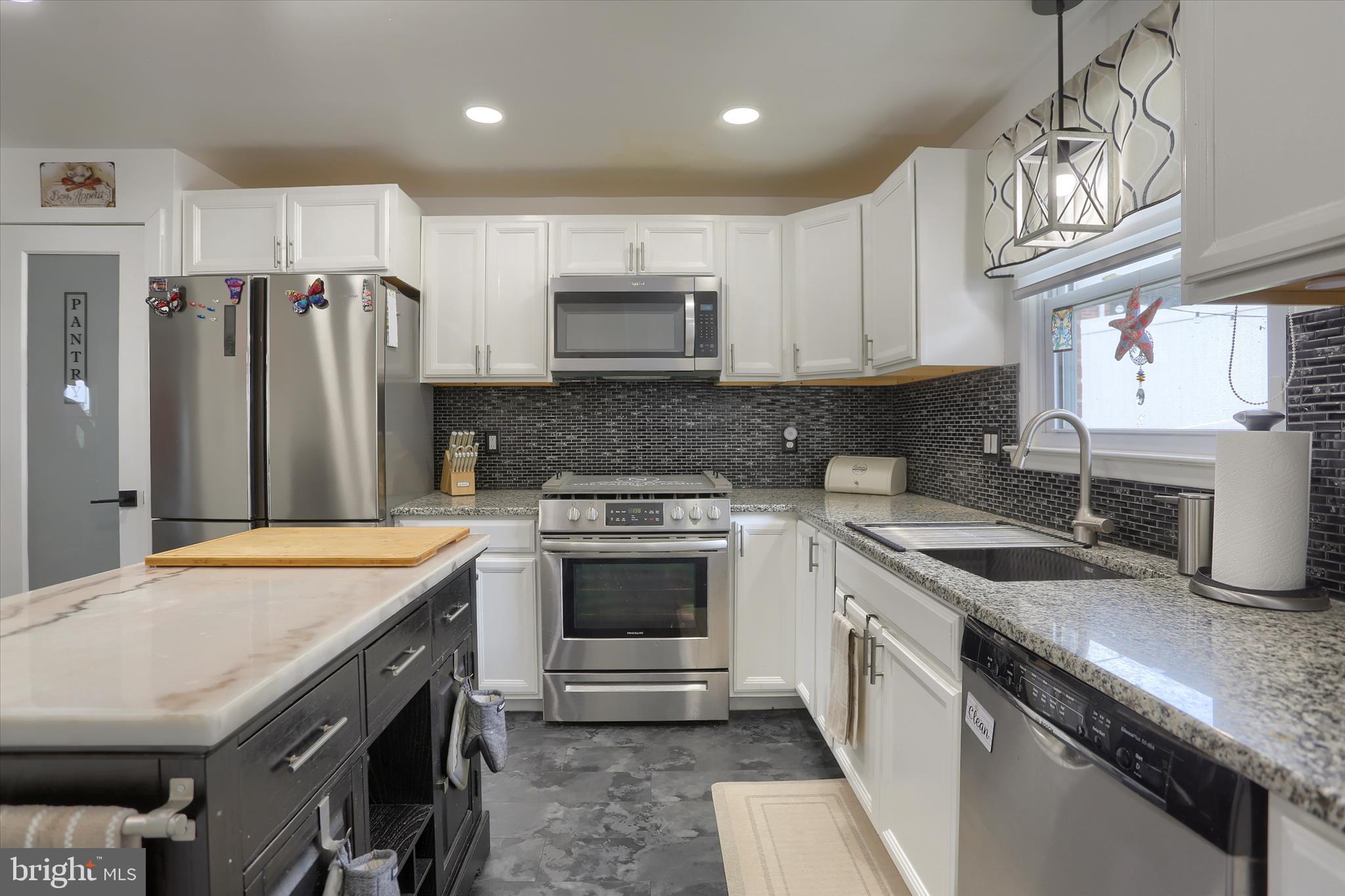 SPRINGETTSBURY TWP - Residential