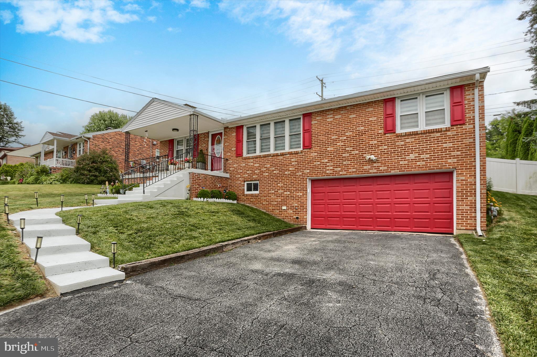SPRINGETTSBURY TWP - Residential