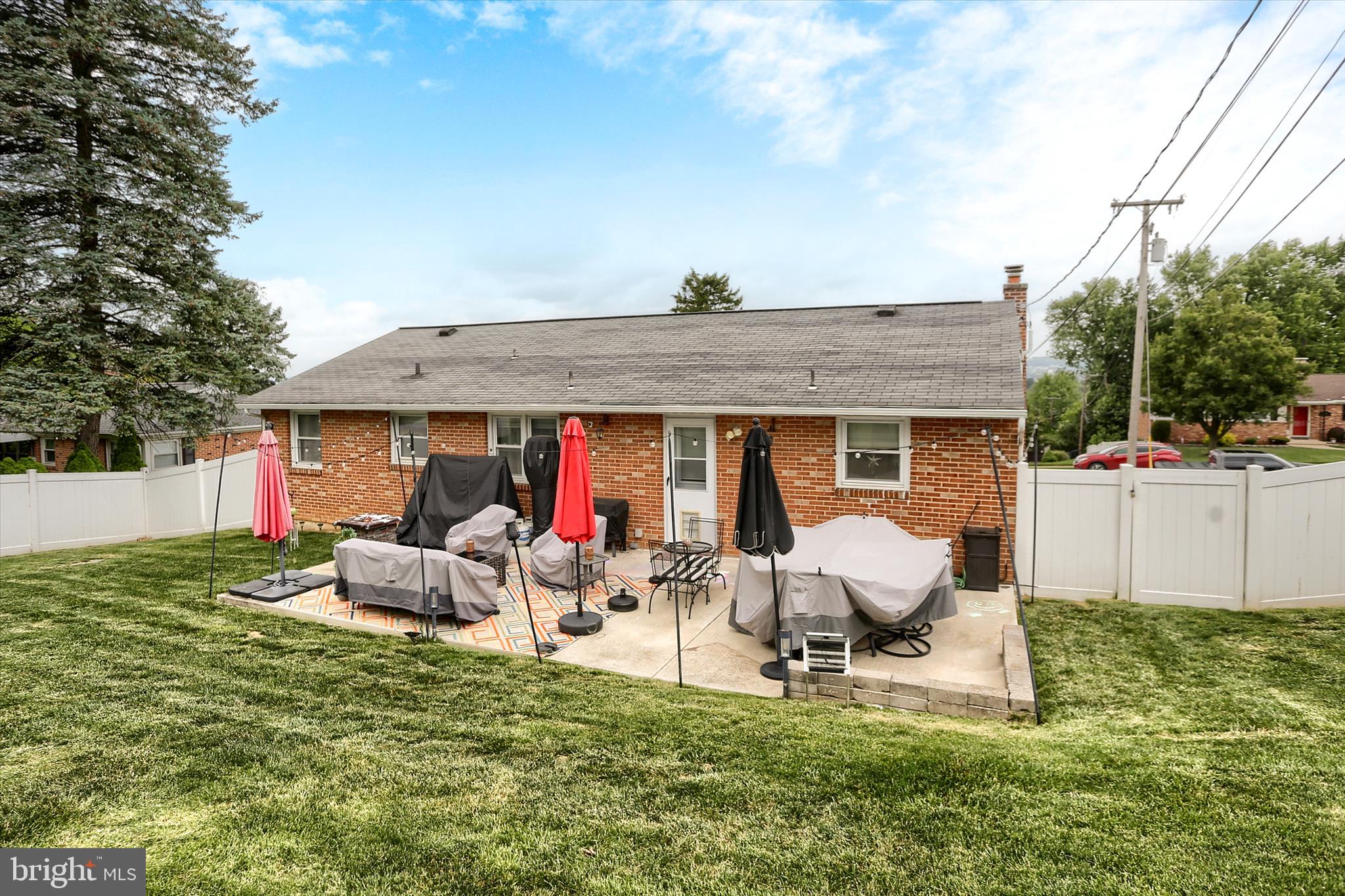 SPRINGETTSBURY TWP - Residential