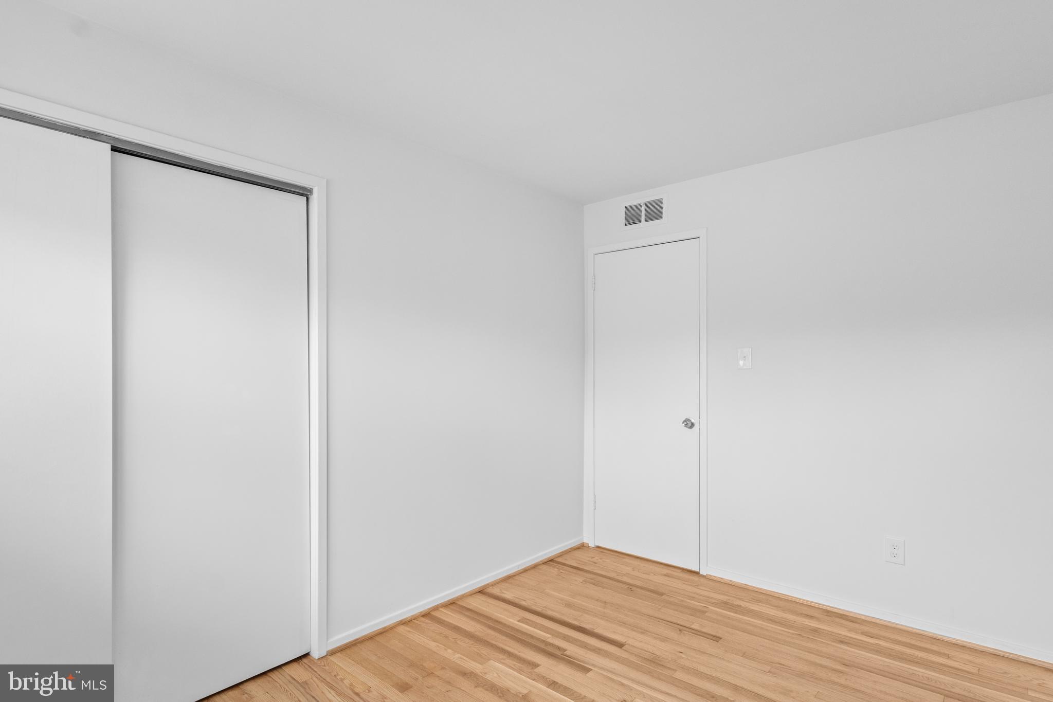 TWINBROOK - Residential