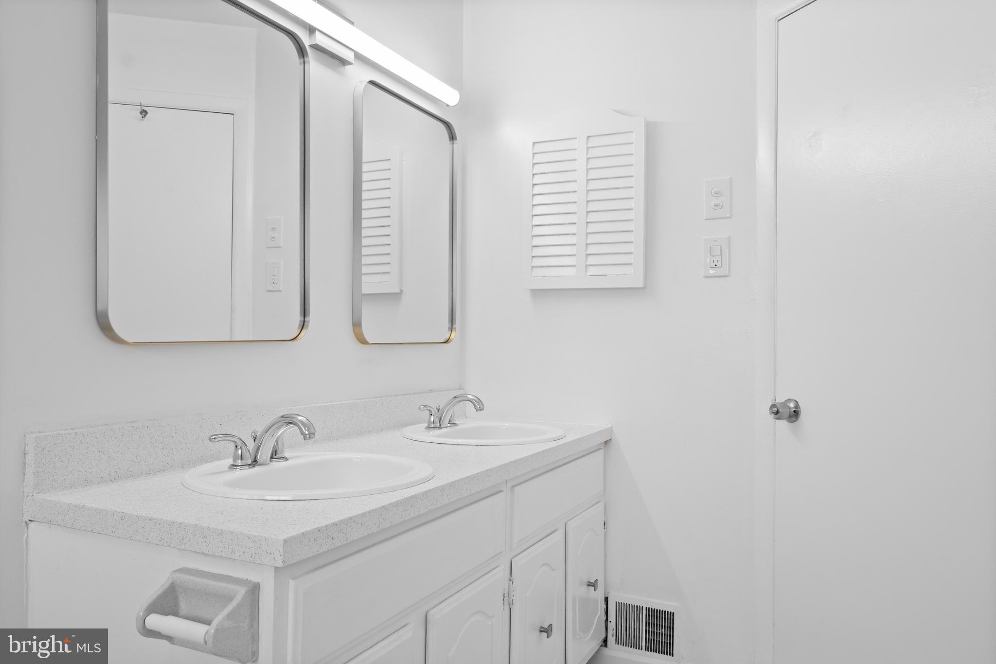 TWINBROOK - Residential