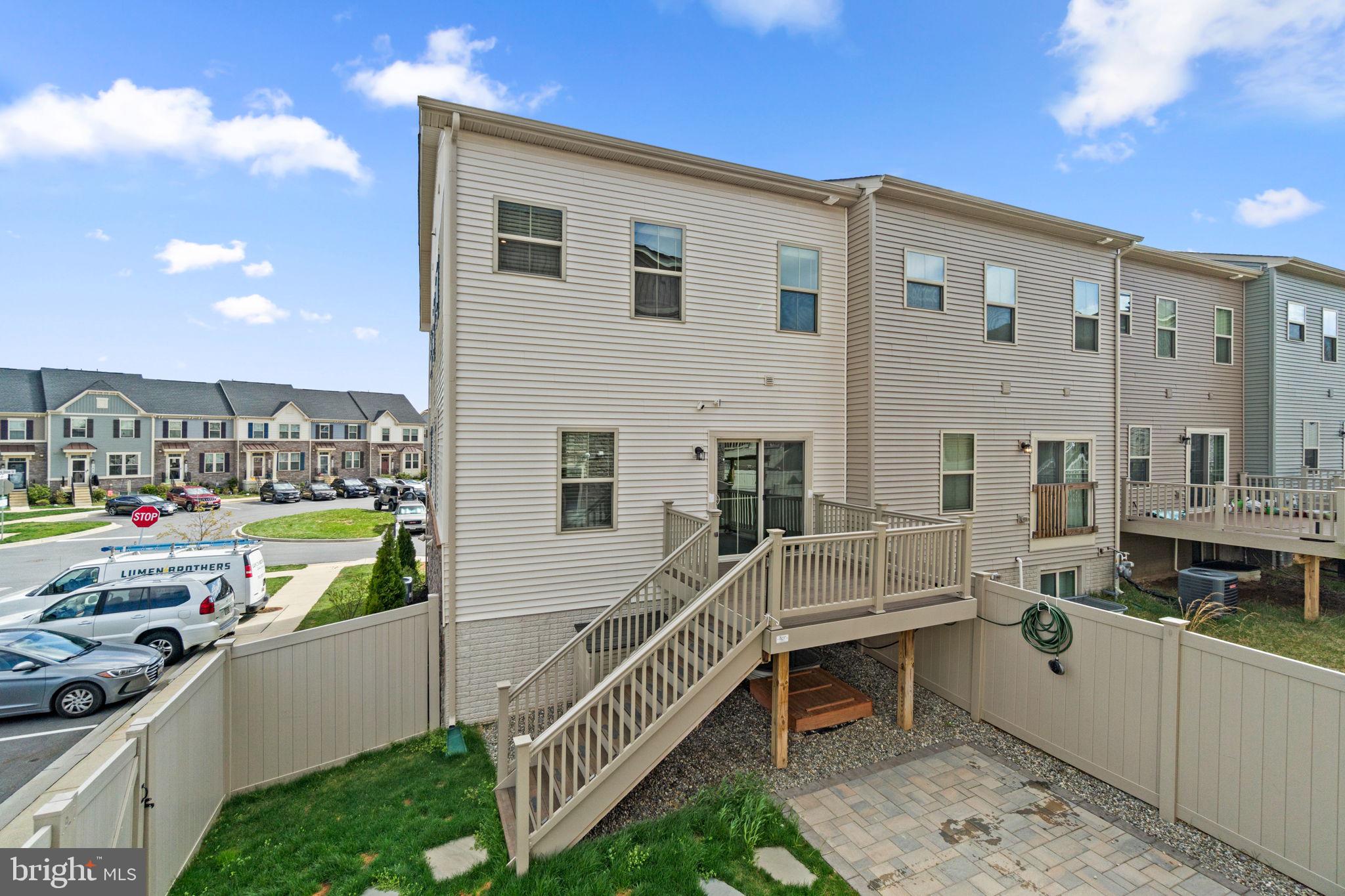 LAKE LINGANORE EAGLEHEAD - Residential