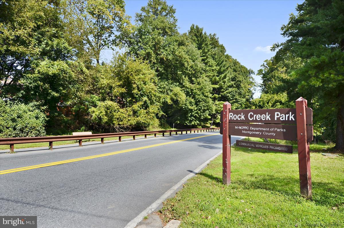 LONE OAK - Residential