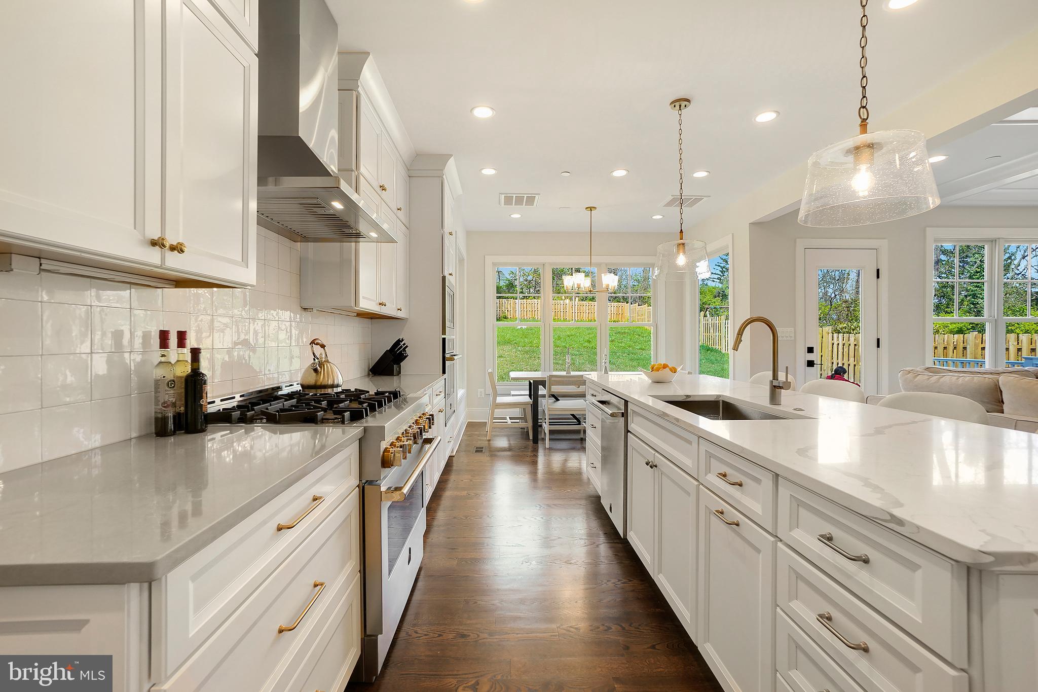 LONE OAK - Residential