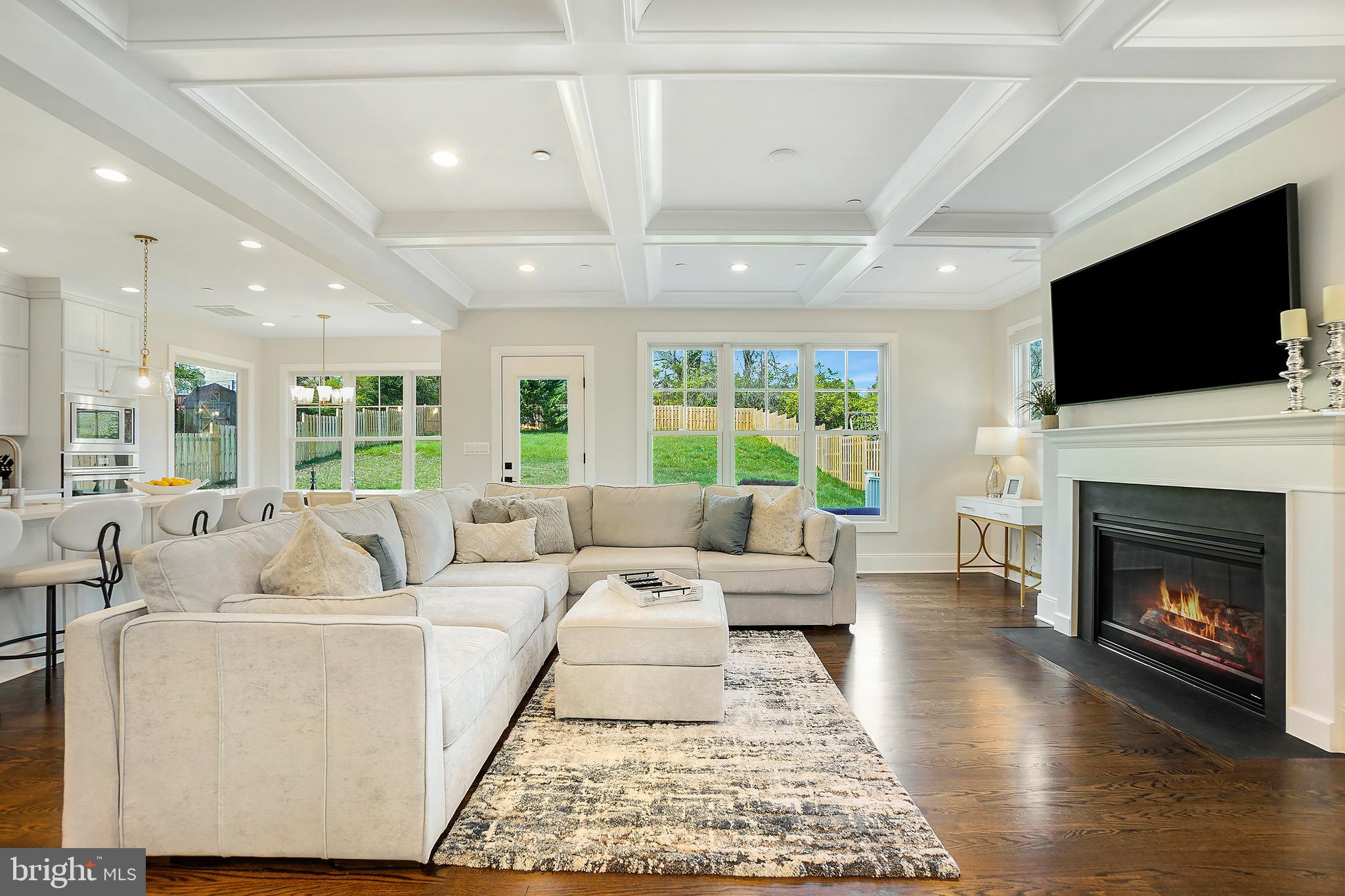 LONE OAK - Residential