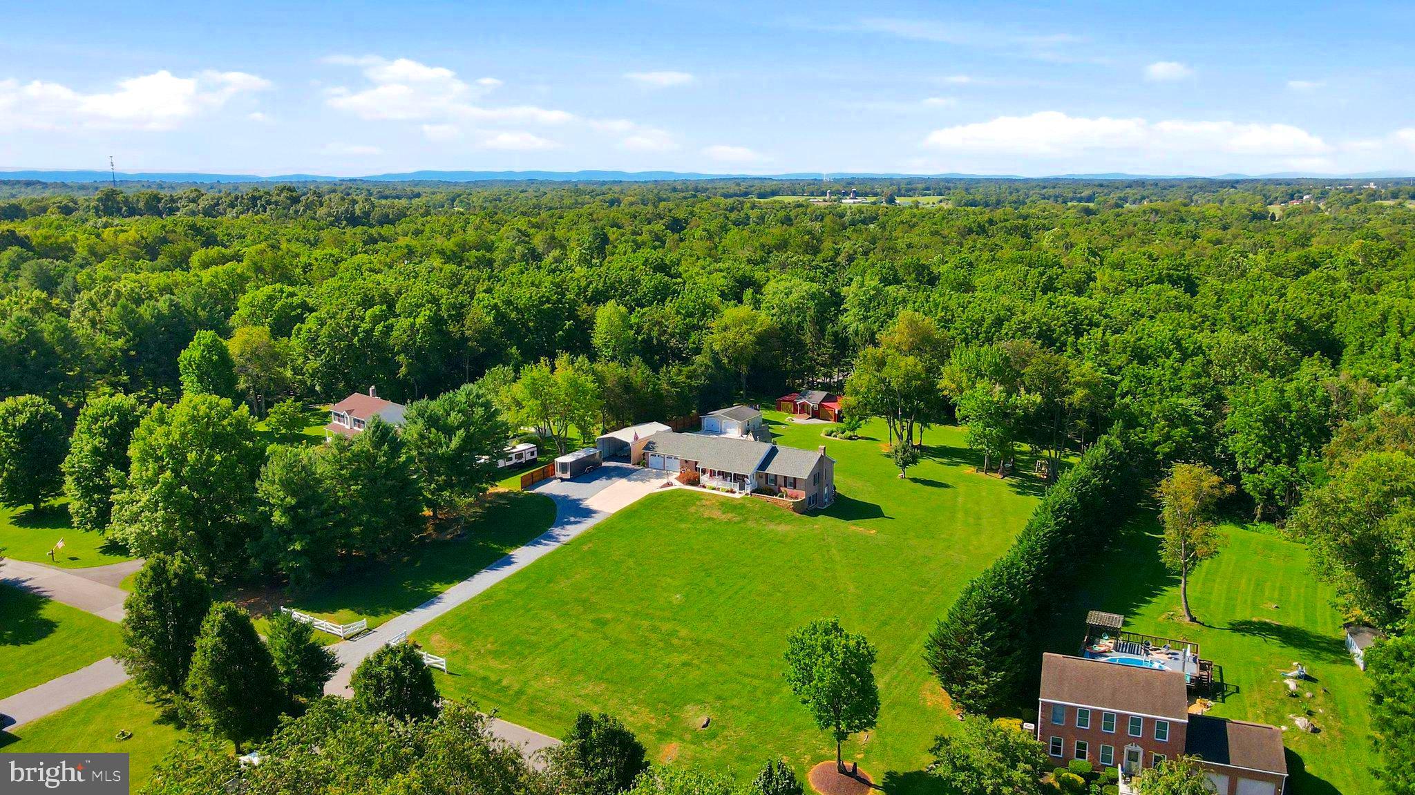 EVERMAY MANOR - Residential