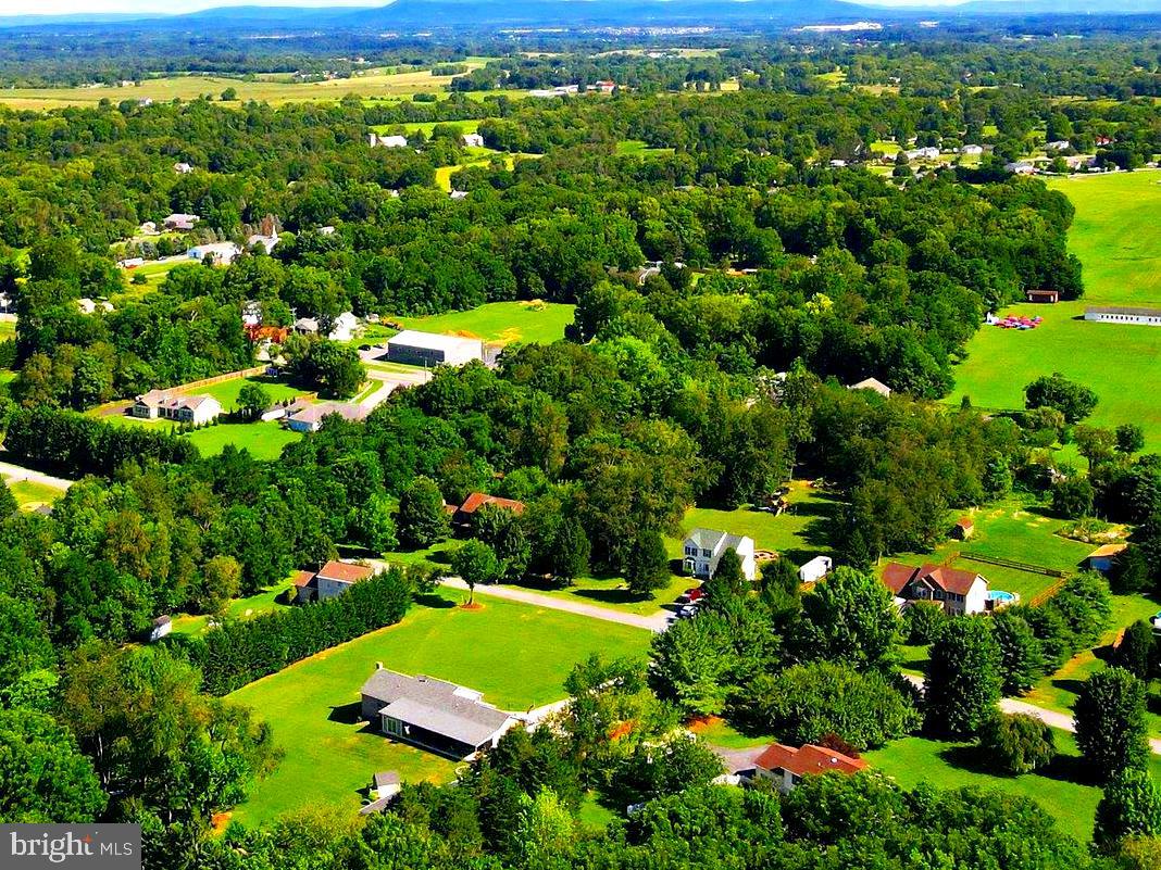 EVERMAY MANOR - Residential