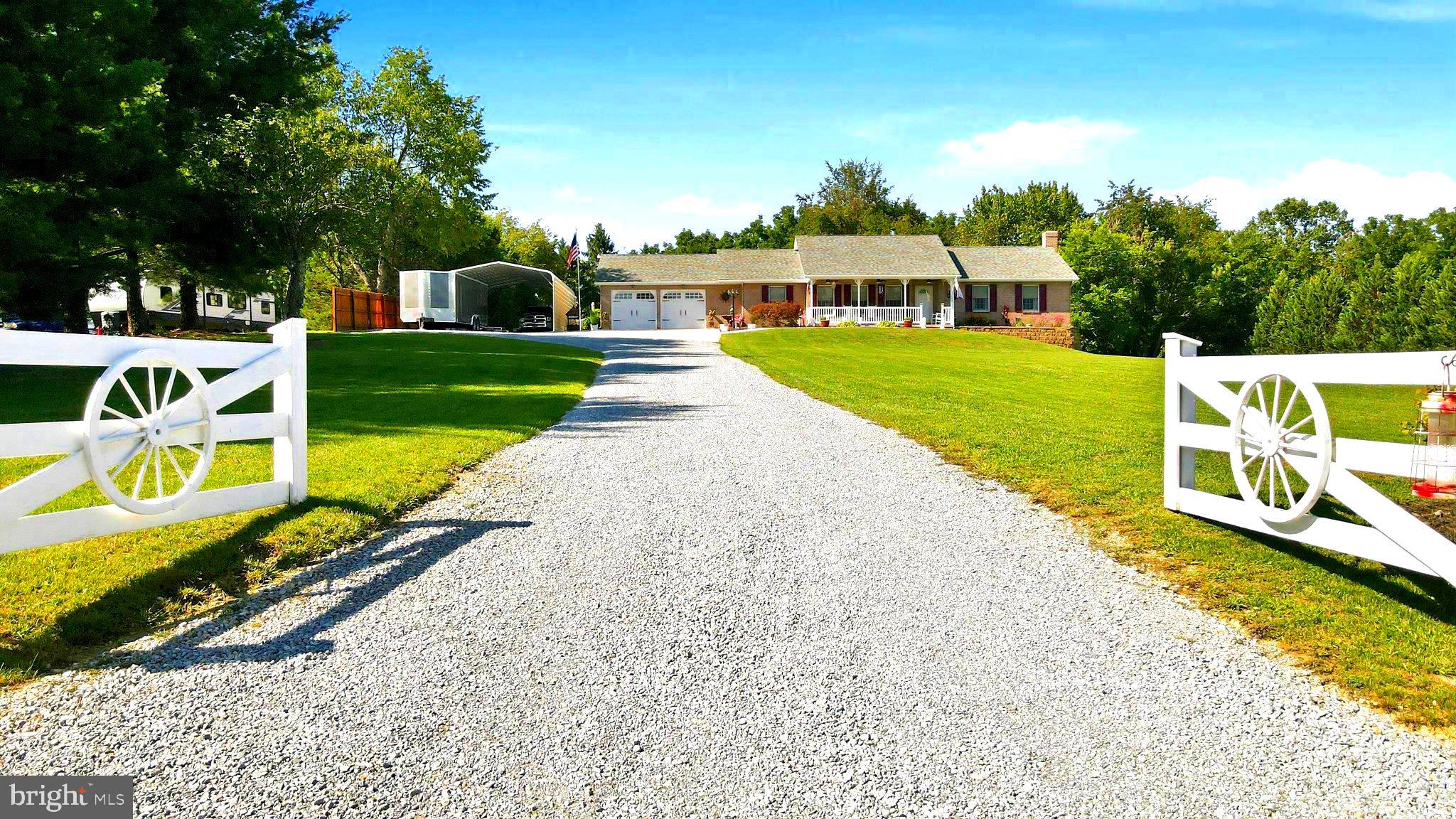 EVERMAY MANOR - Residential