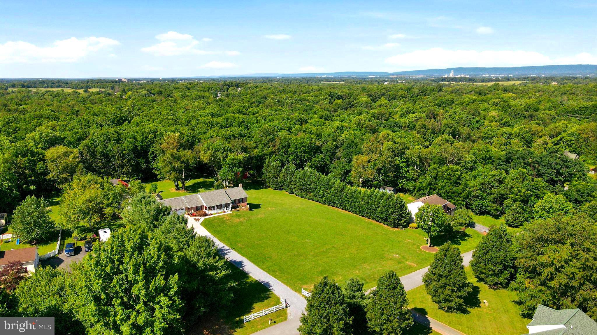 EVERMAY MANOR - Residential