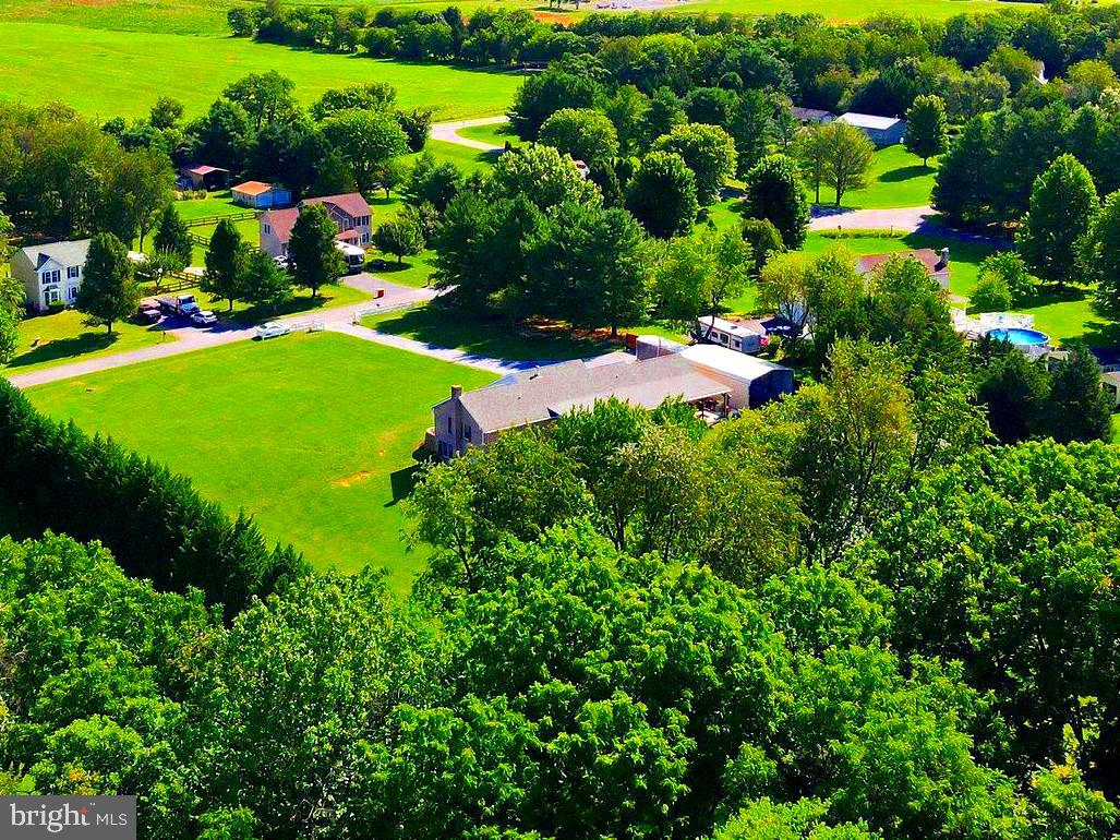 EVERMAY MANOR - Residential