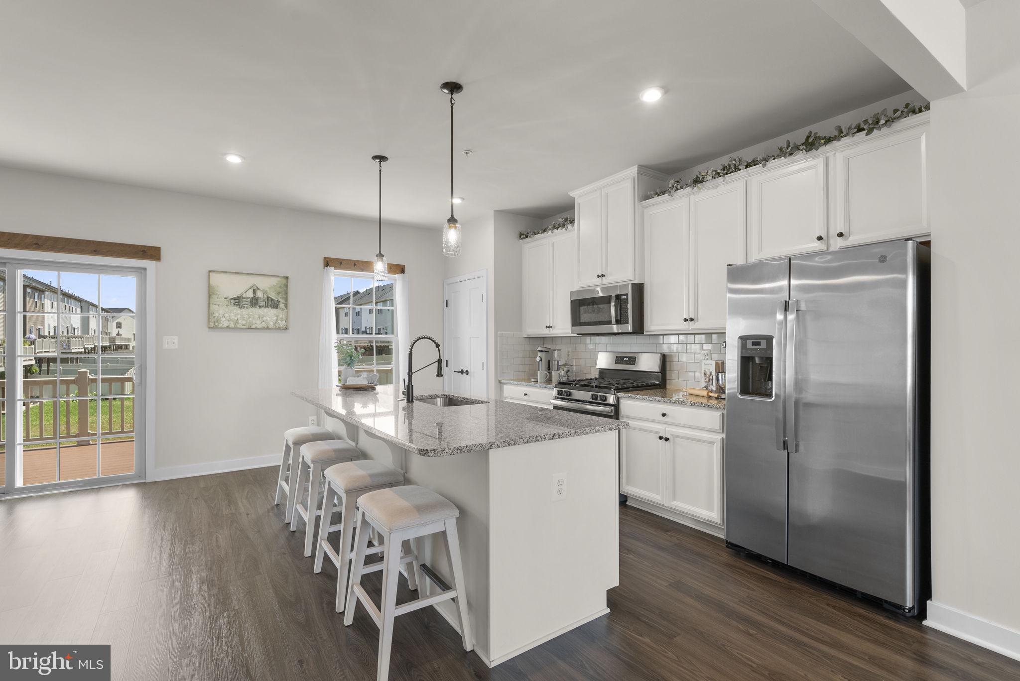 LAKE LINGANORE EAGLEHEAD - Residential