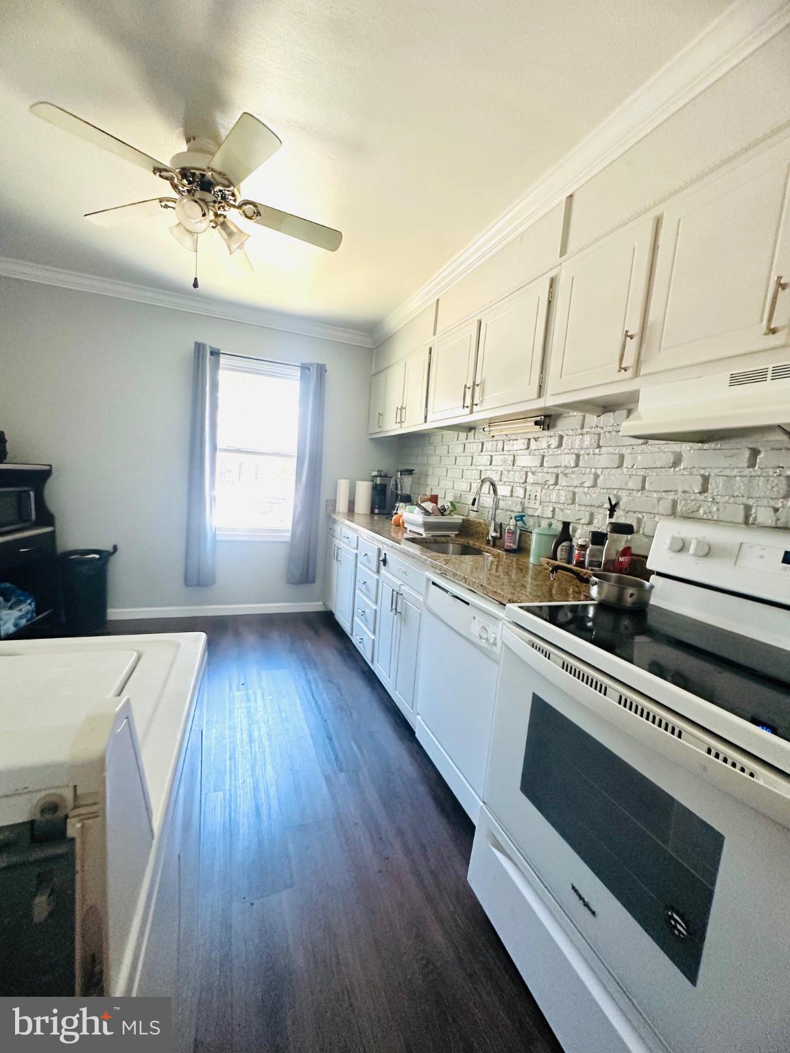 GEORGETOWN VILLAGE - Residential