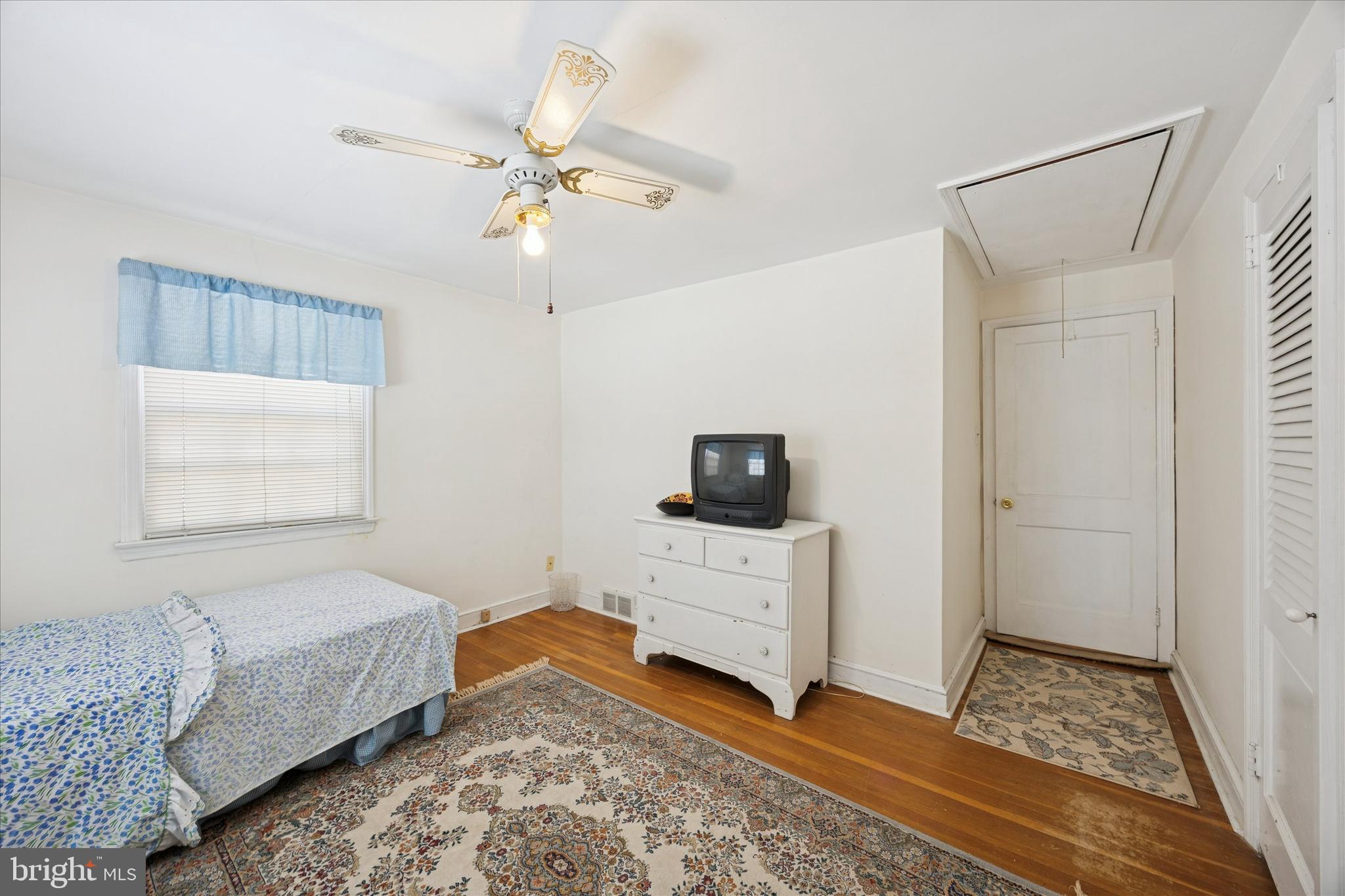 CHATHAM VIL - Residential