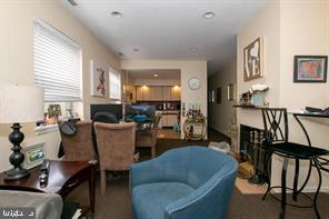 FAIRMOUNT - Residential Income