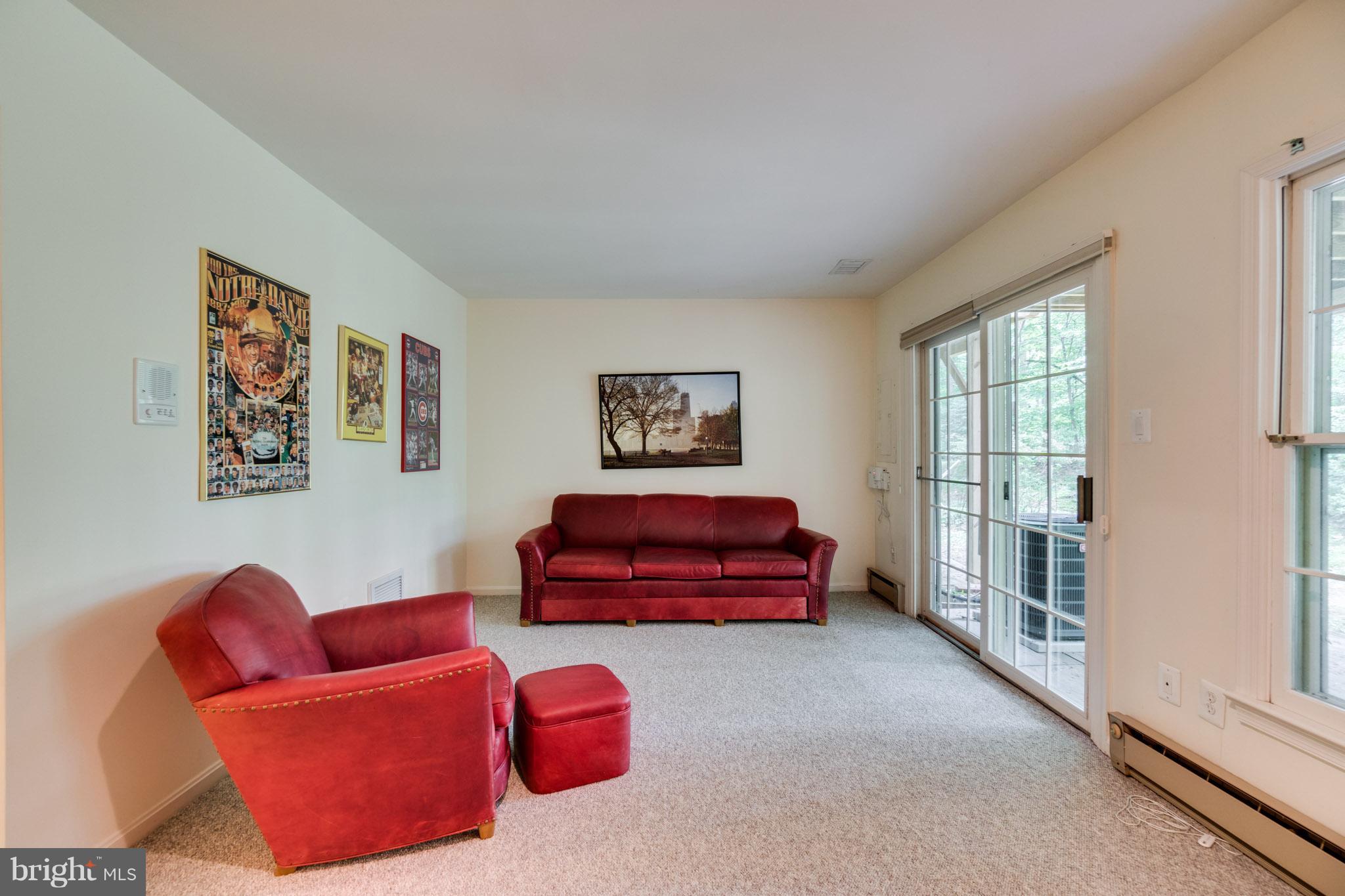 TIMBERLAWN - Residential