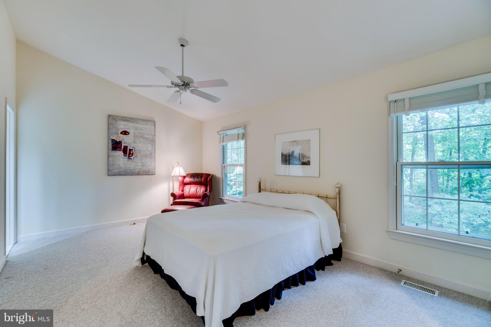 TIMBERLAWN - Residential