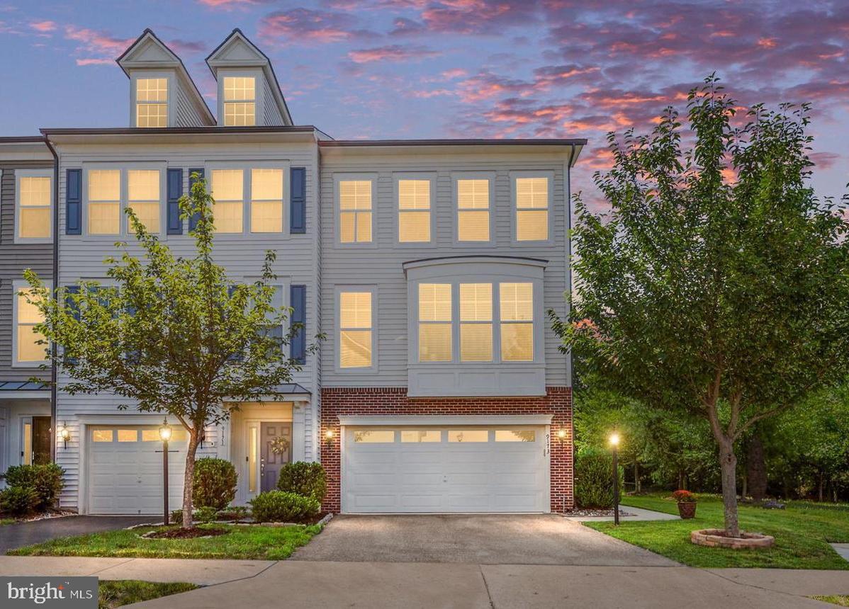 PEMBROOKE - Residential Lease