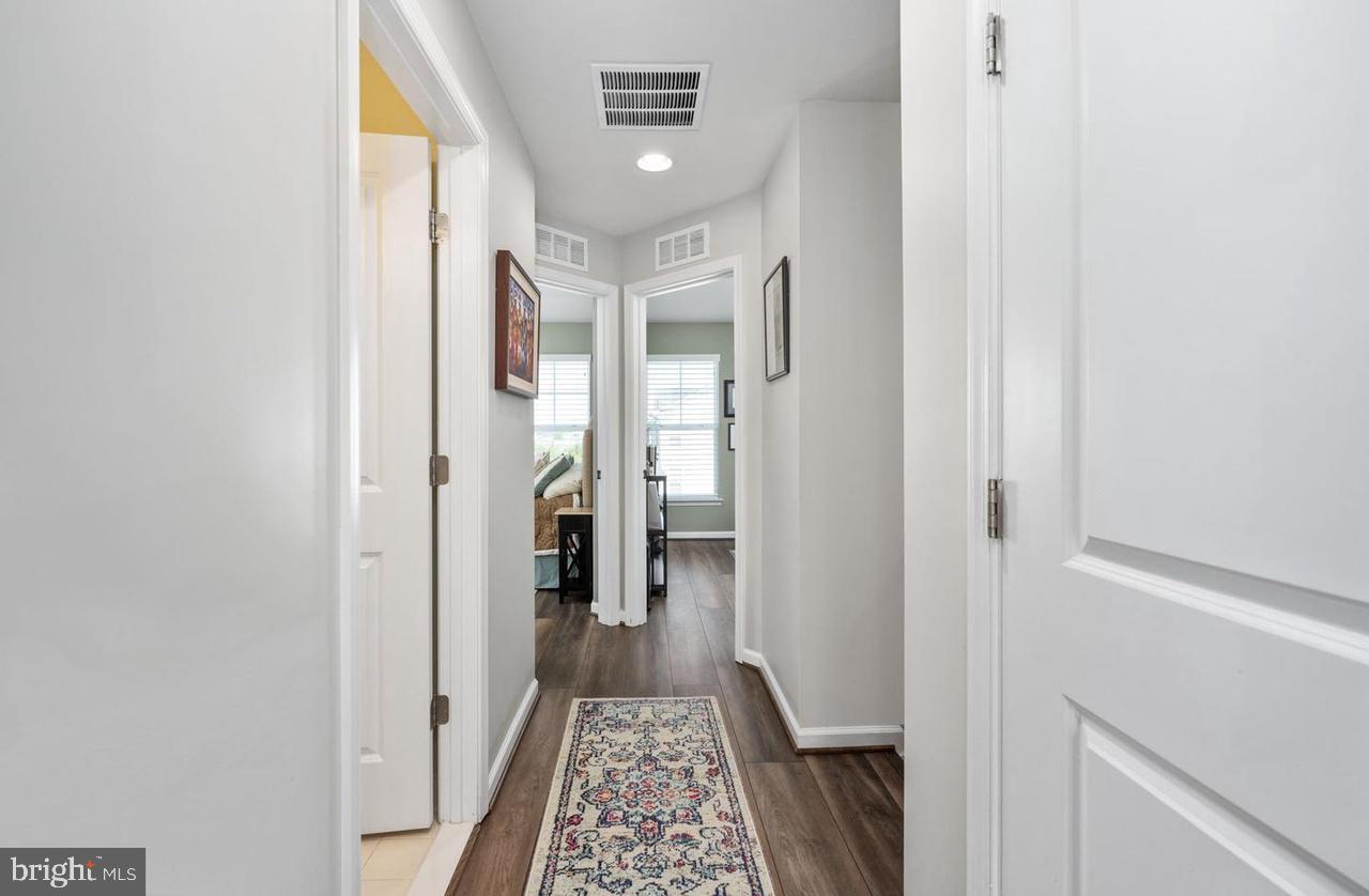 PEMBROOKE - Residential Lease