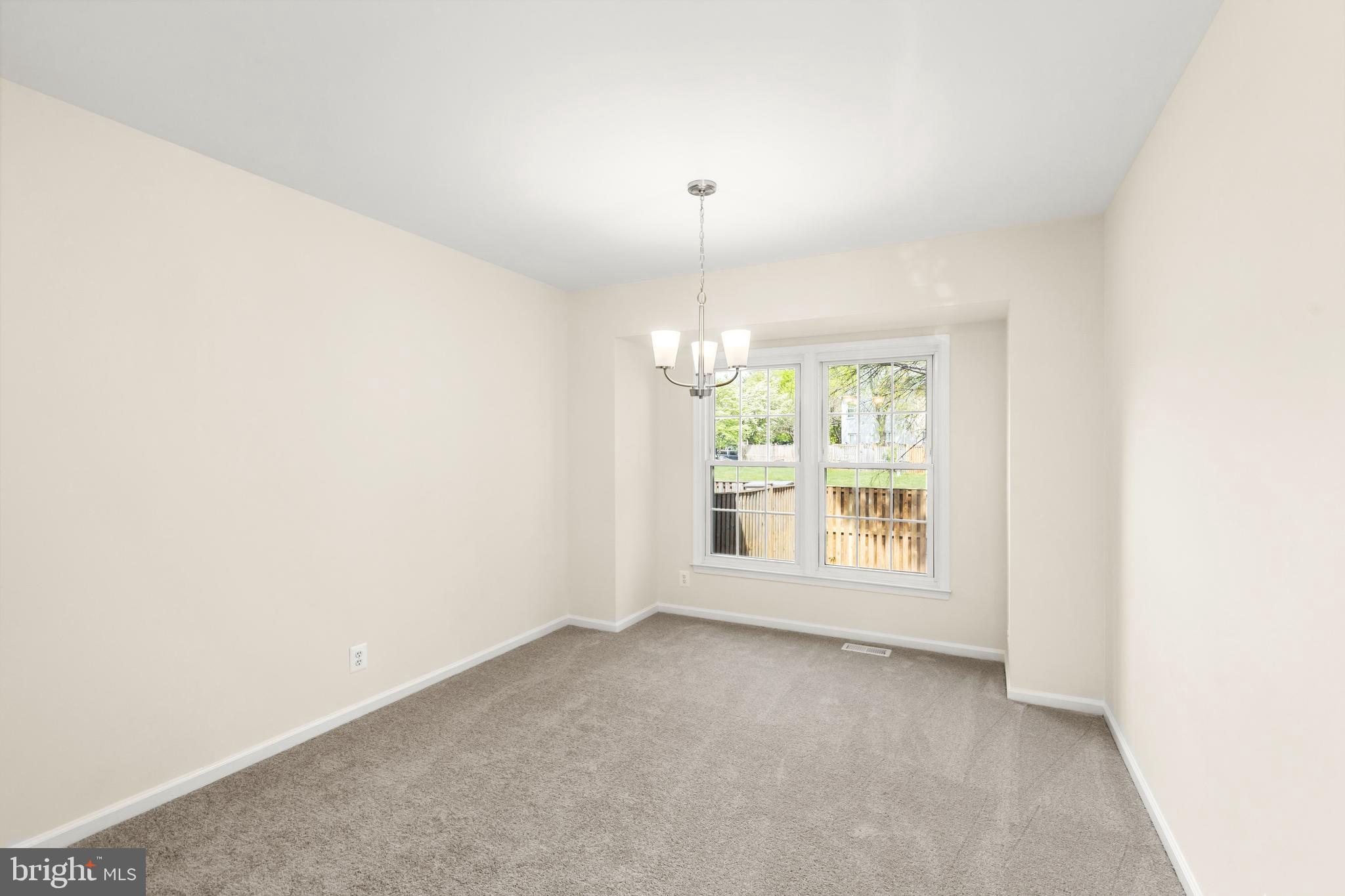 OAK SPRINGS - Residential