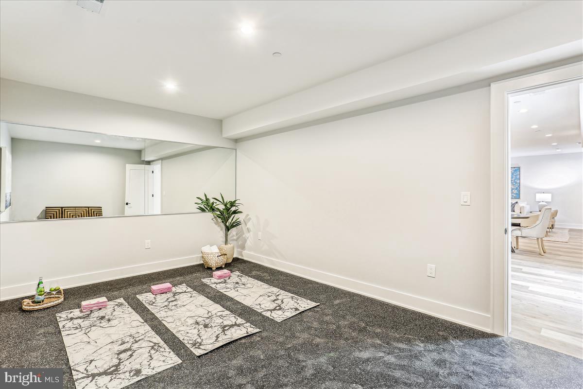 ALTA VISTA TERRACE - Residential