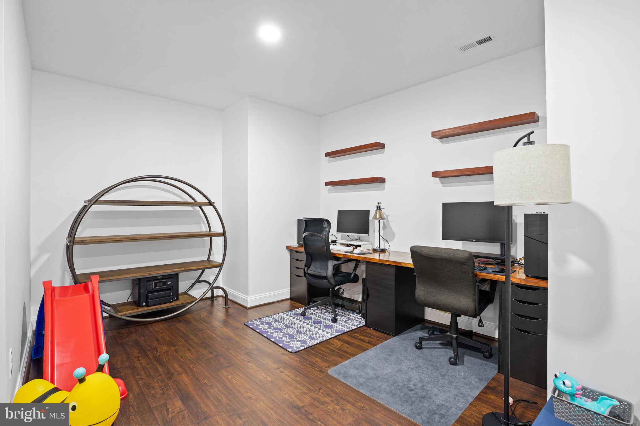 GREEN HAVEN - Residential