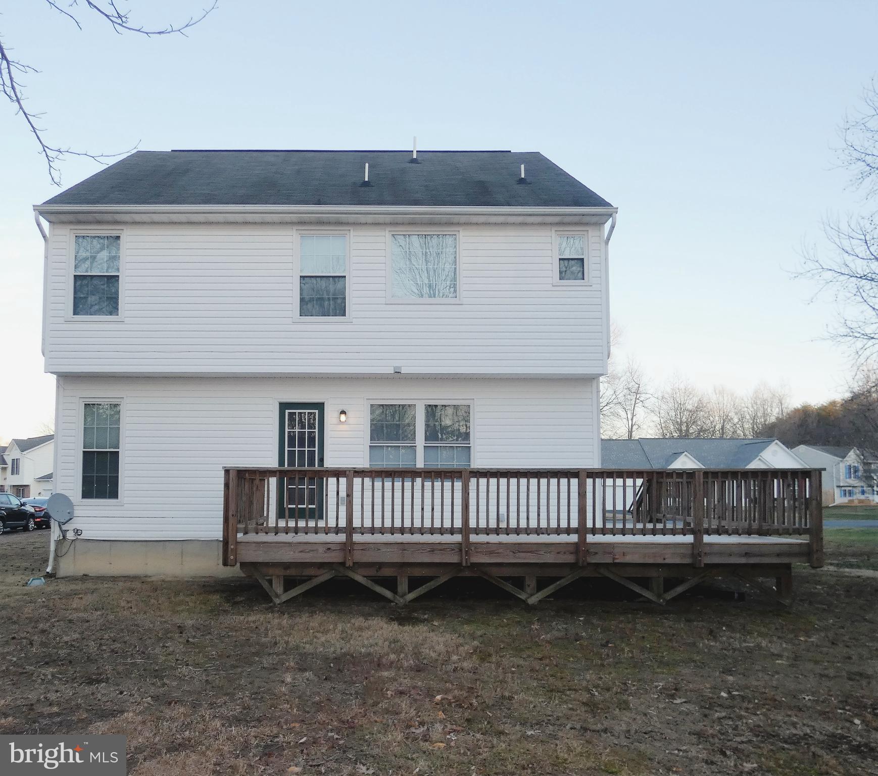 SOUTH OAKS - Residential Lease