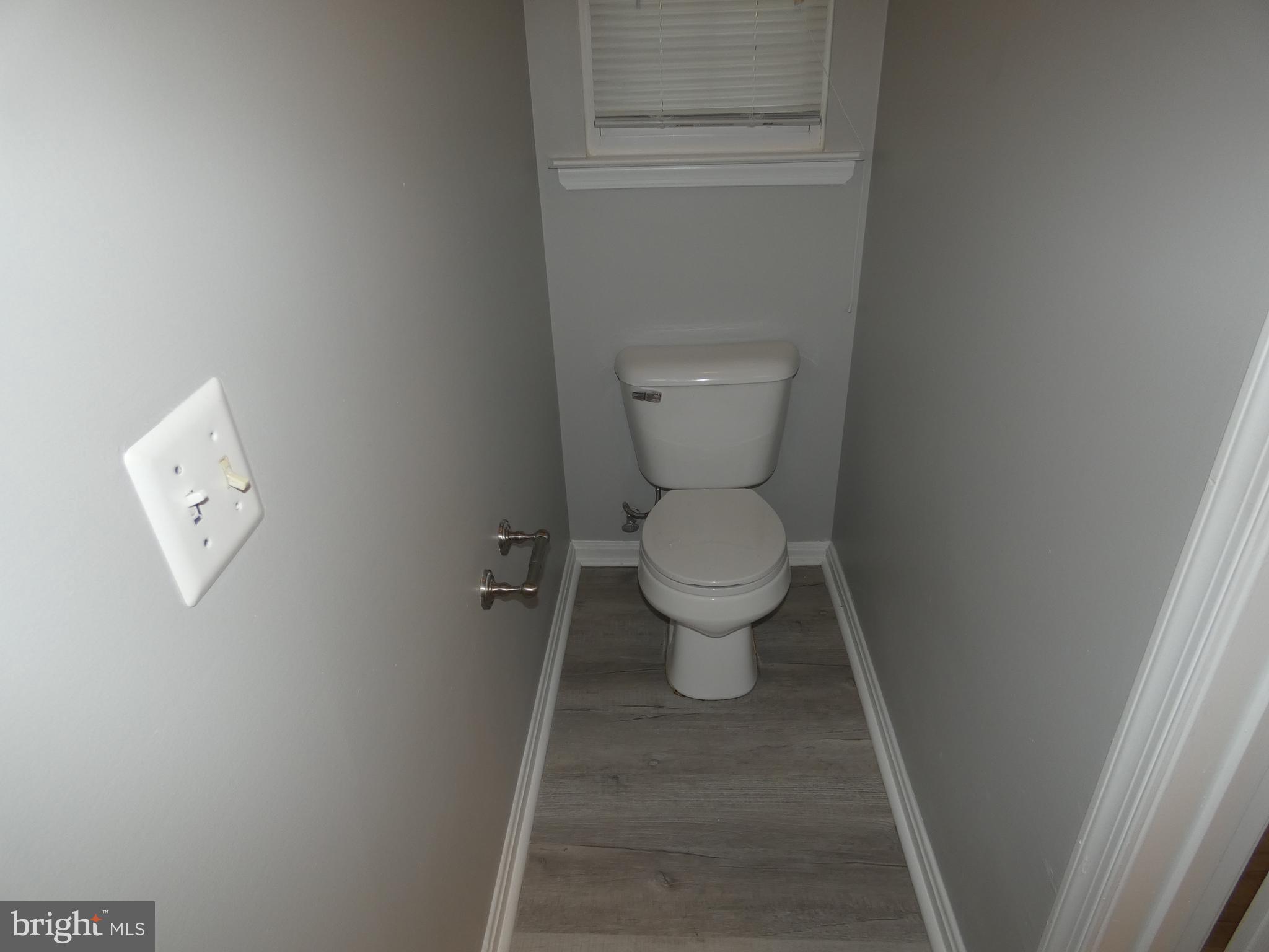 SOUTH OAKS - Residential Lease