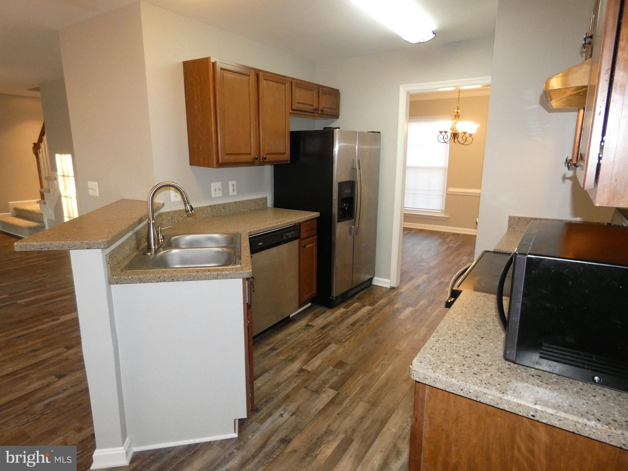 SOUTH OAKS - Residential Lease