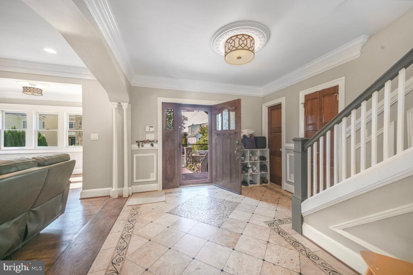 ROSEDALE PARK - Residential