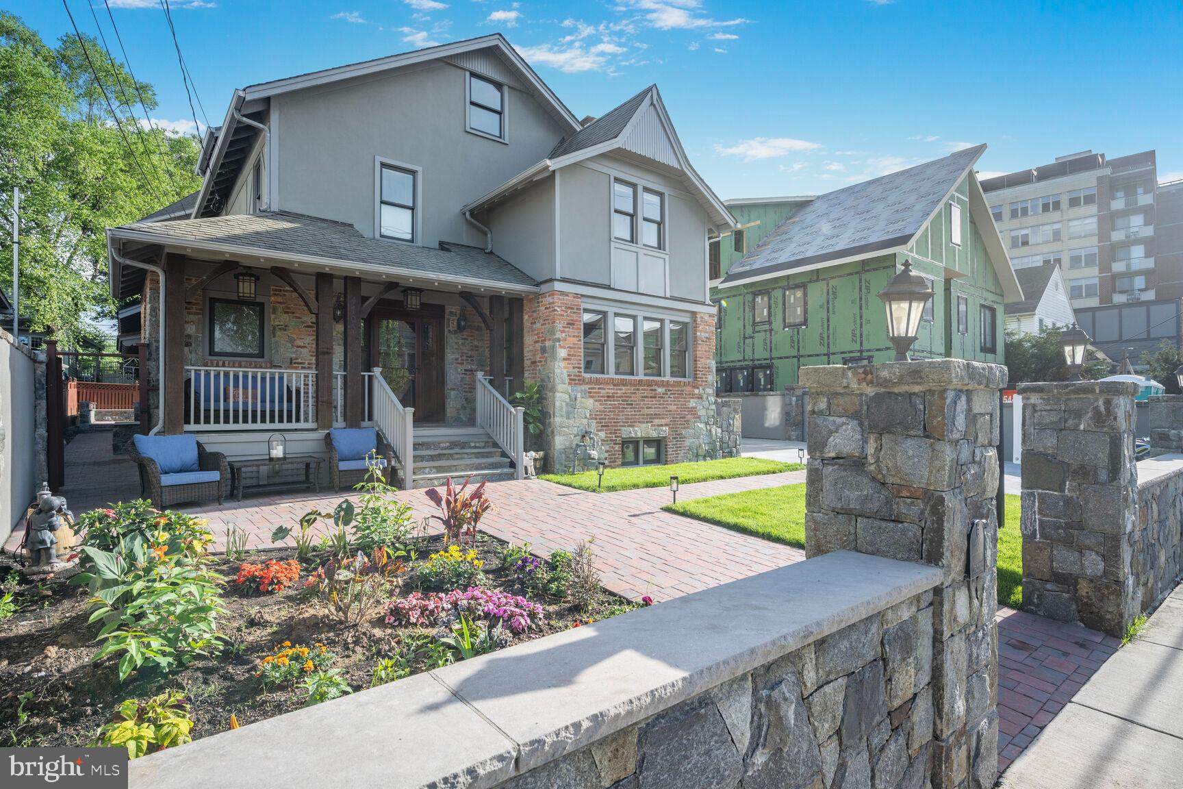 ROSEDALE PARK - Residential