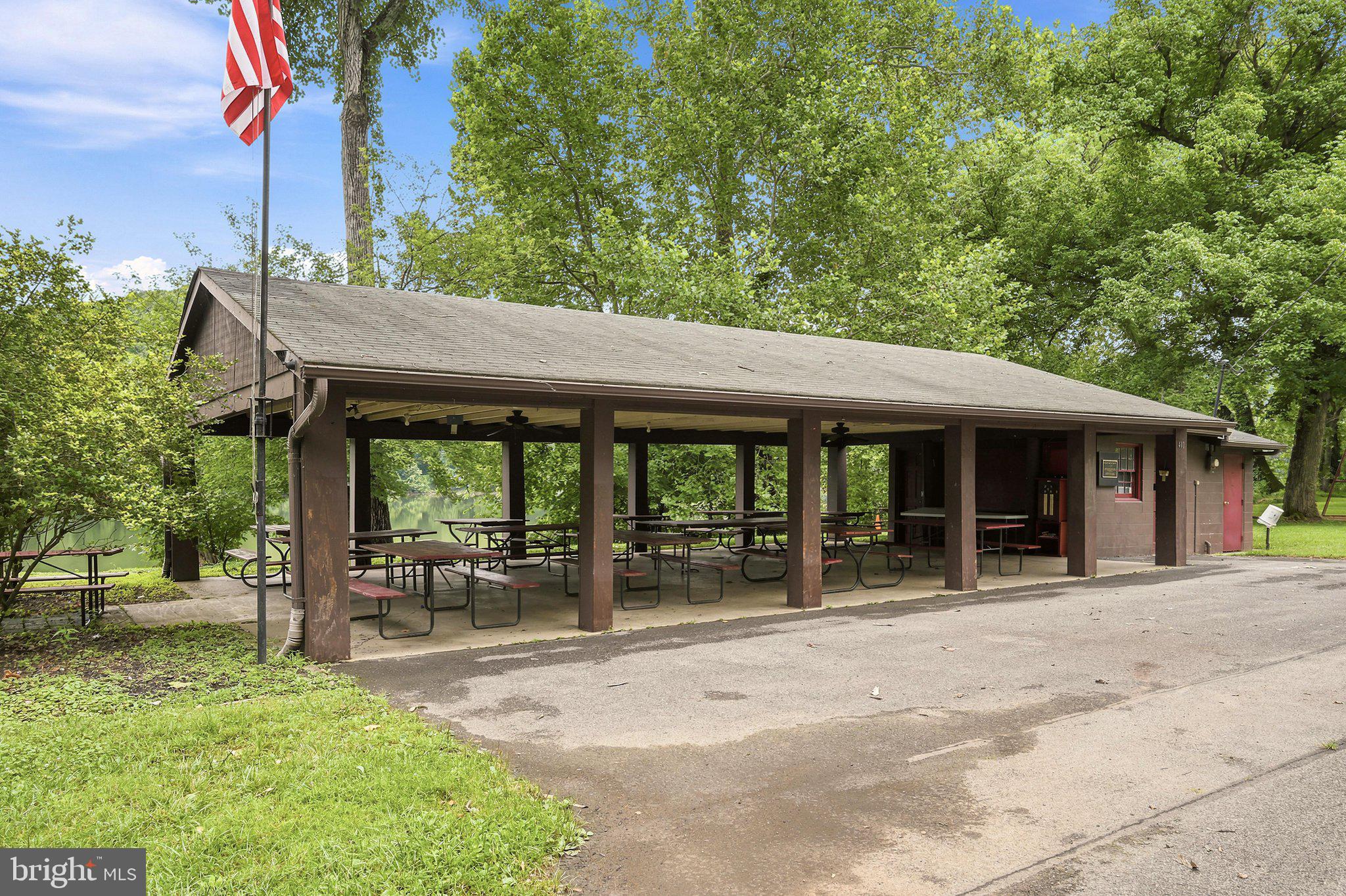 GLEN HAVEN - Residential
