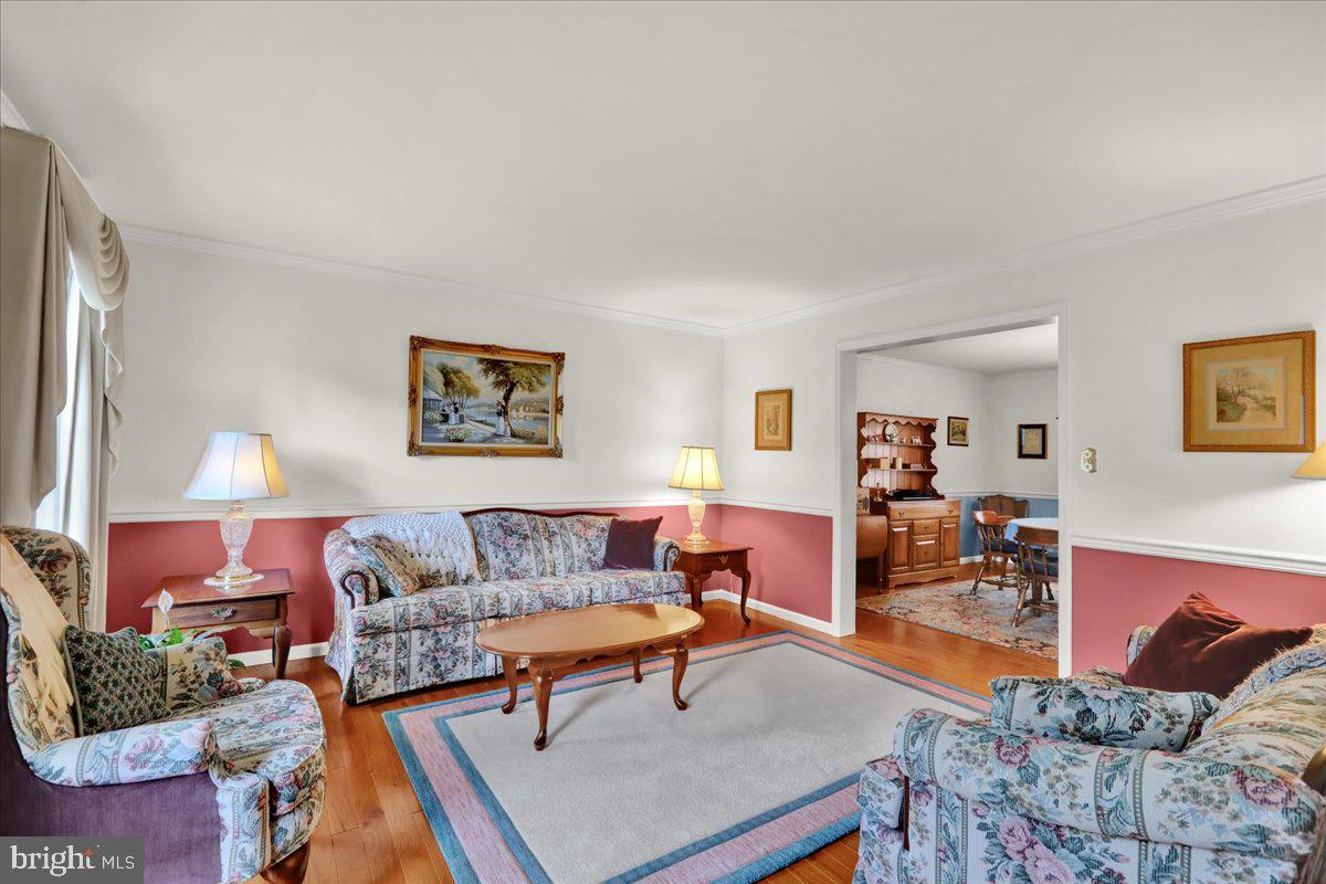 WILSHIRE MEADOWS - Residential