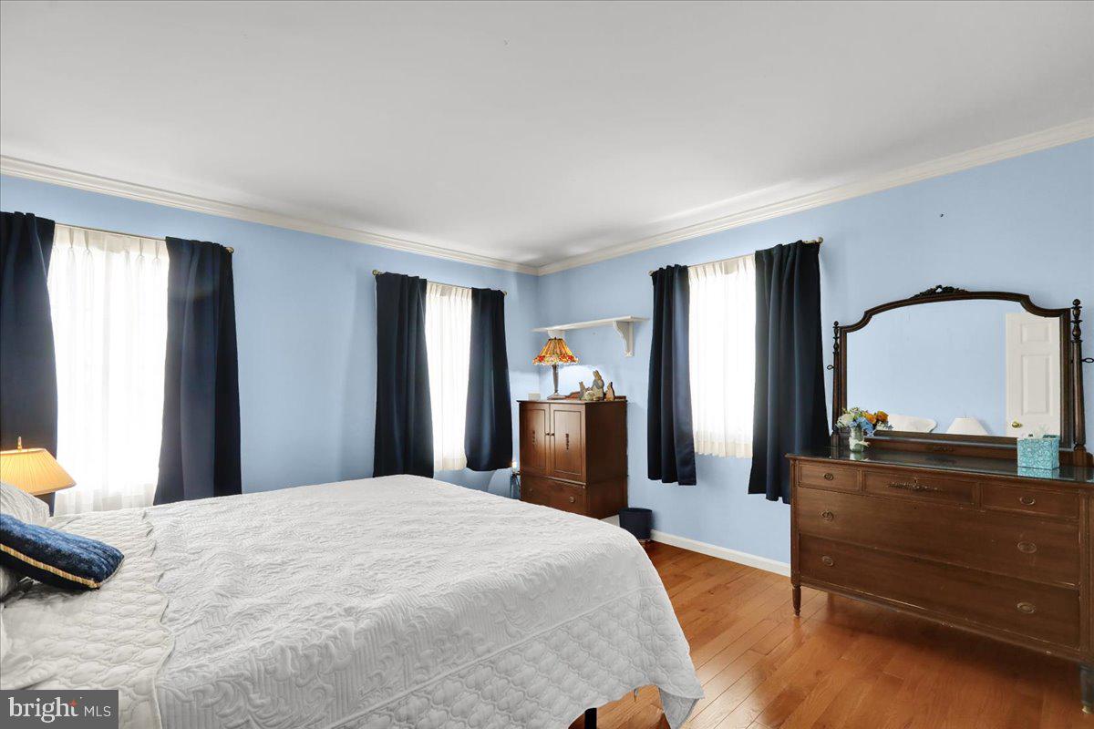WILSHIRE MEADOWS - Residential