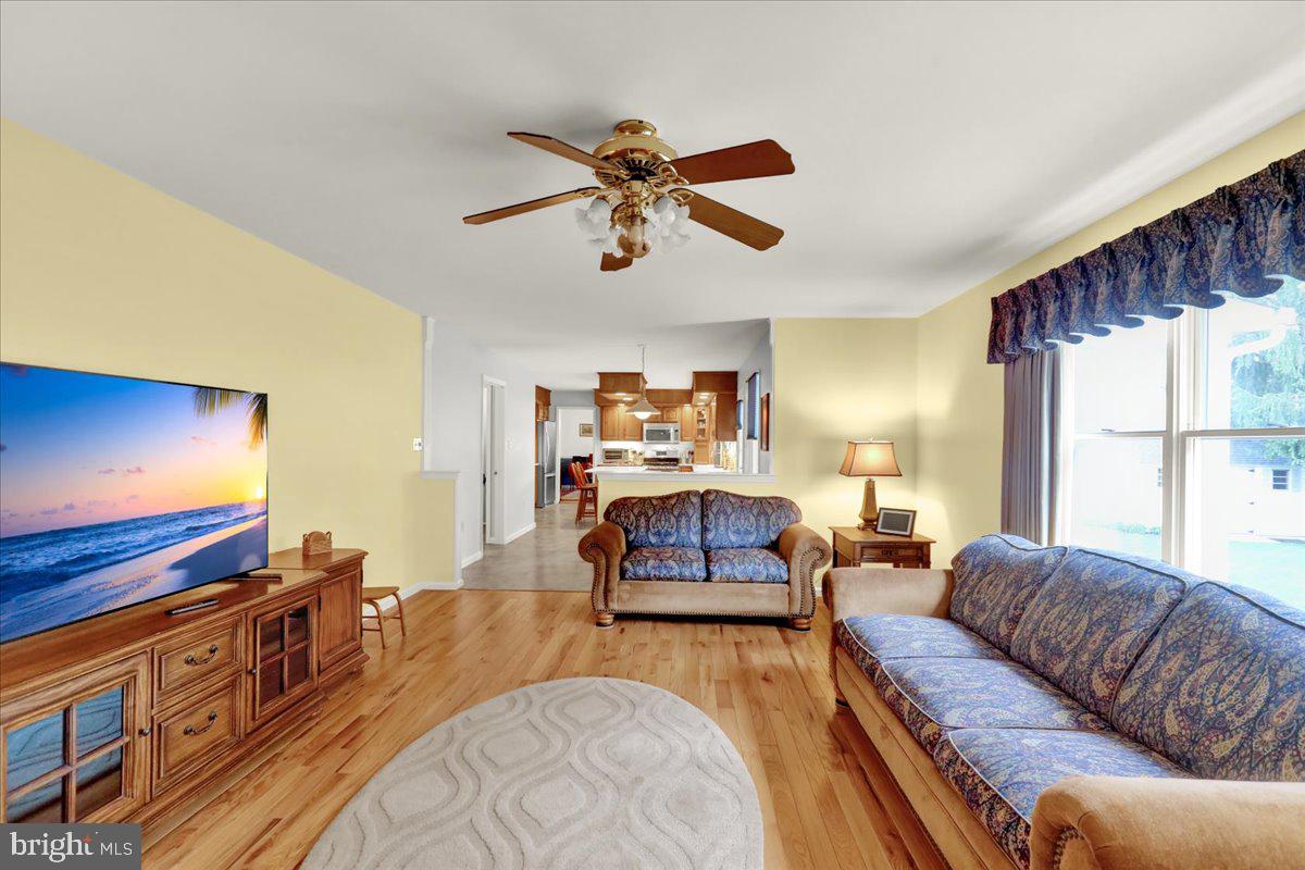 WILSHIRE MEADOWS - Residential