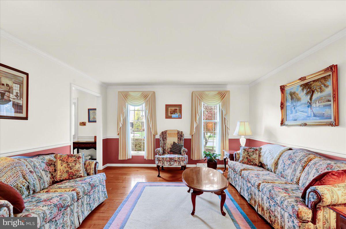 WILSHIRE MEADOWS - Residential