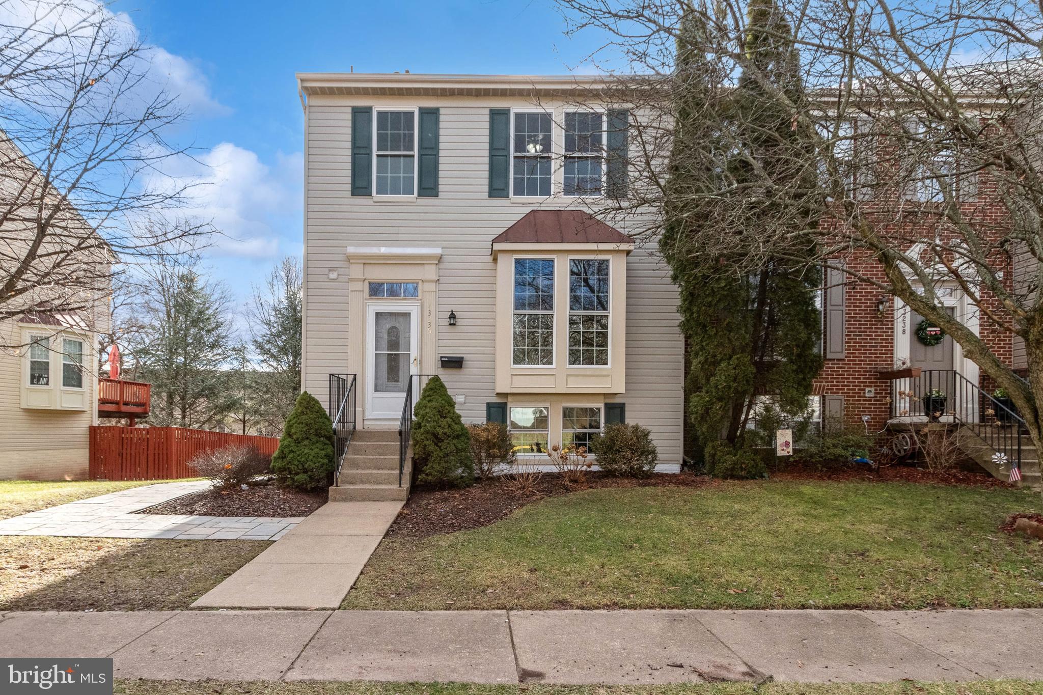 **** Offer deadline Monday 1/15 at 12 noon / Owner has the right to accept an offer before that**** Amazing opportunity to own an end-unit town house in Ashburn Farm. This stunning 3 levels finished home offers 4 bedrooms and 3 and half bathrooms. Fabolous water proof luxury vinyl flooring throughout most of the home. Updated kitchen with modish white cabinets, quartz counter tops, subway glass tiles, deep sink and NEW stainless-steel appliances. Breakfast area opens to a huge deck with steps for entertainment and access to the lower-level patio. Sun filled family room with recess lights and a remodeled half bathroom. Upper level offers a spacious master bedroom with LVP flooring, vaulted ceilings, walk in closet, ceiling fan and makeup vanity with quartz top and electric mirror. Attached luxury master bath with trendy tile work, contemporary vanity, standing shower with shower spray and custom drain and glass. Upper level also offers 2 additional bedrooms with brand new carpet and hall bathroom with a soaking tub. Fully finished basement with additional fourth bedroom, full bathroom and rec room with French doors leading to a patio with extended walkway and a fully fenced in backyard. Take advantage of the amazing amenities in Ashburn Farm, including tot lots, parks, pools, walking trails, stocked ponds, HOA activities, and proximity to the WO&D trail! The townhouse is located in the sought-after Stone Bridge High School cluster and is close to shopping, Rt 7, Dulles toll road, Rt 28, and Dulles airport, making it an ideal location for commuters *BRAND NEW HVAC and Newer windows *Please note seller is a licensed realtor in VA and owner*