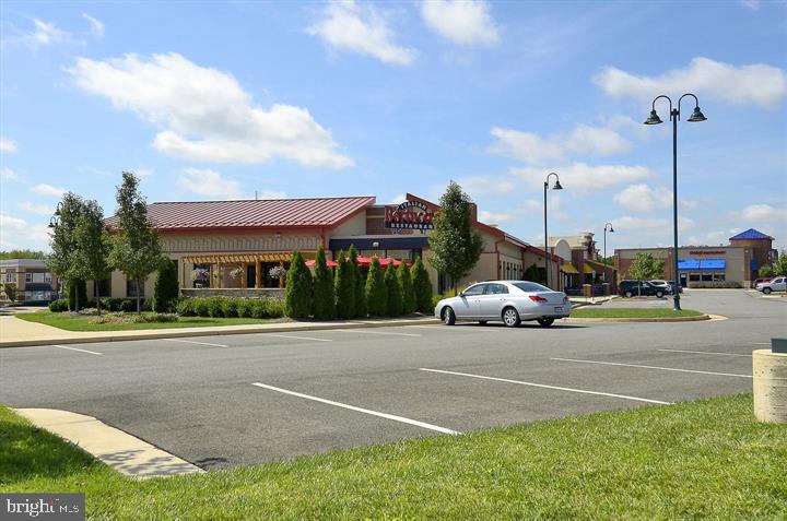 ASHBURN FARM - Residential