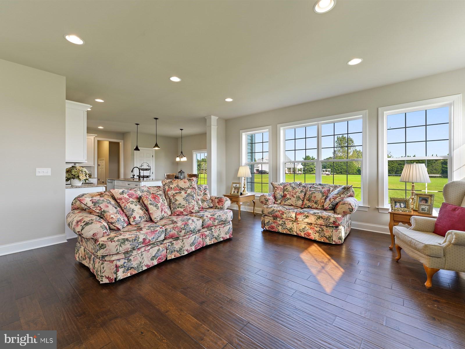 STEELE RIDGE - Residential