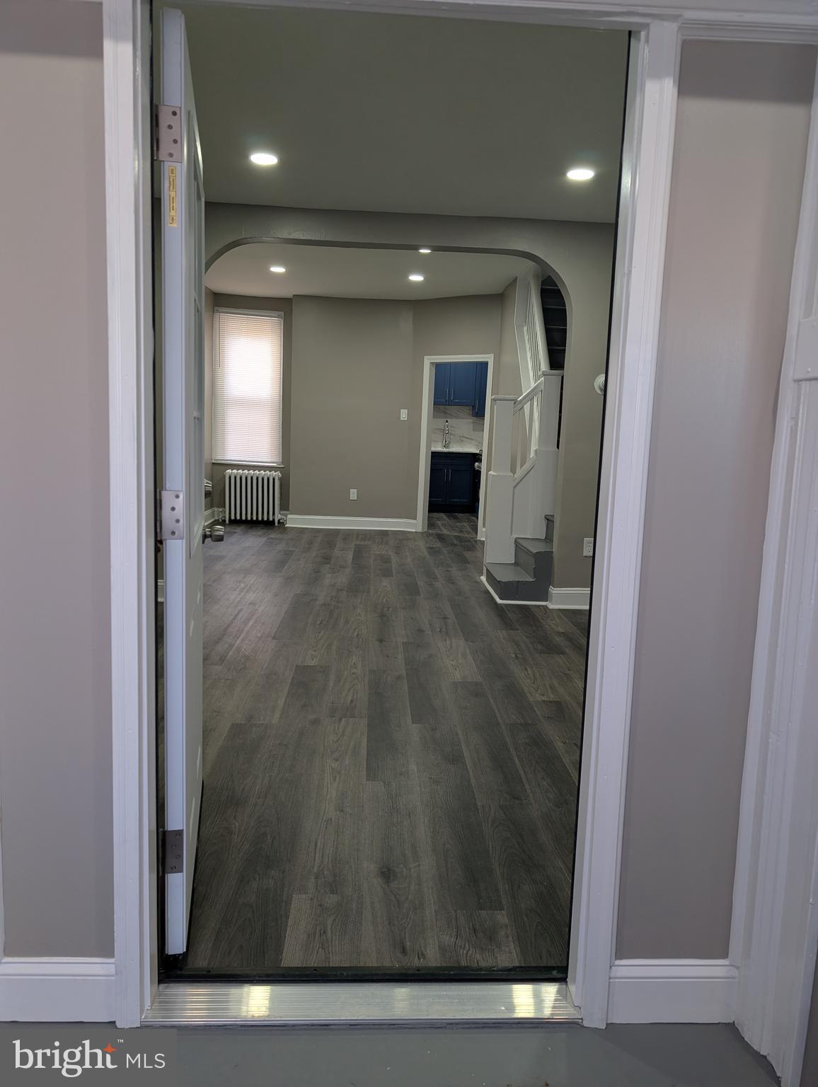 KENSINGTON - Residential
