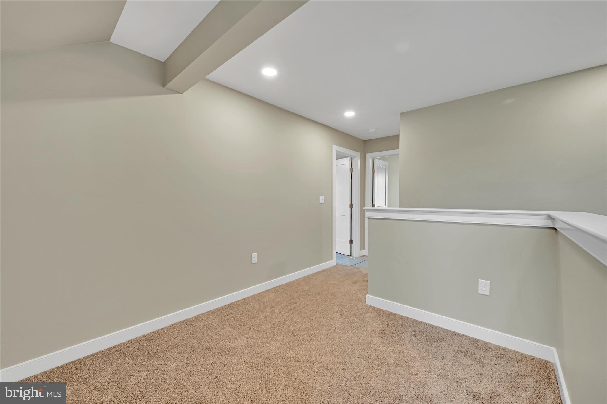 STONEYBROOK OF ELIZABETHTOWN - Residential