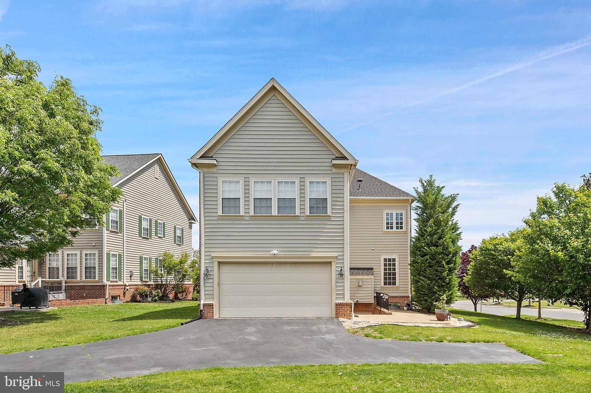 NEW BRISTOW VILLAGE - Residential