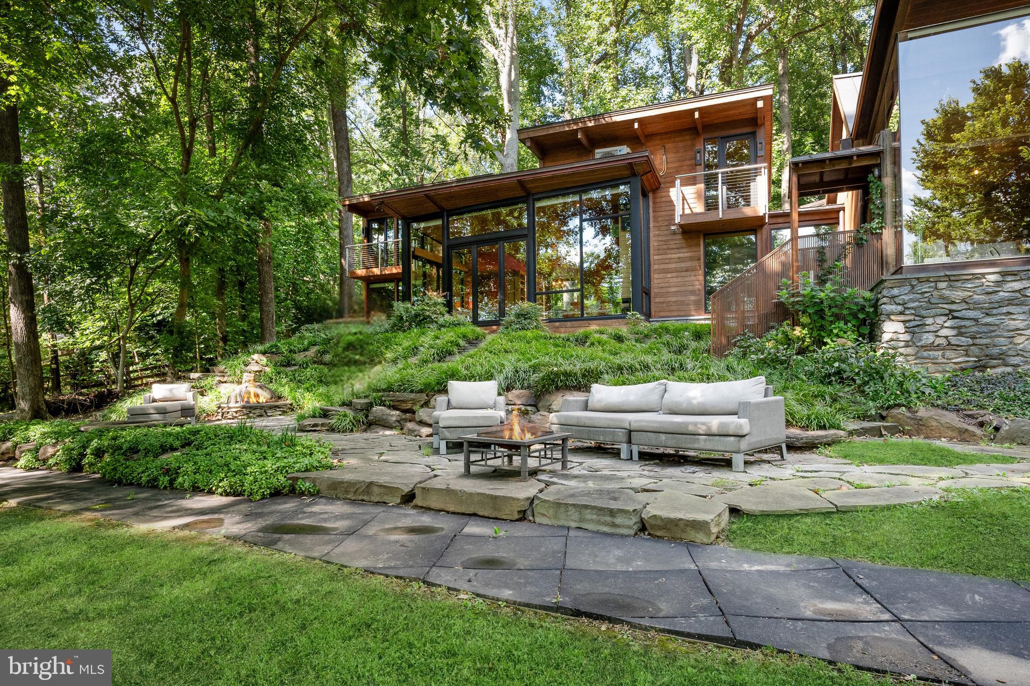 BEALLMOUNT GROVE - Residential