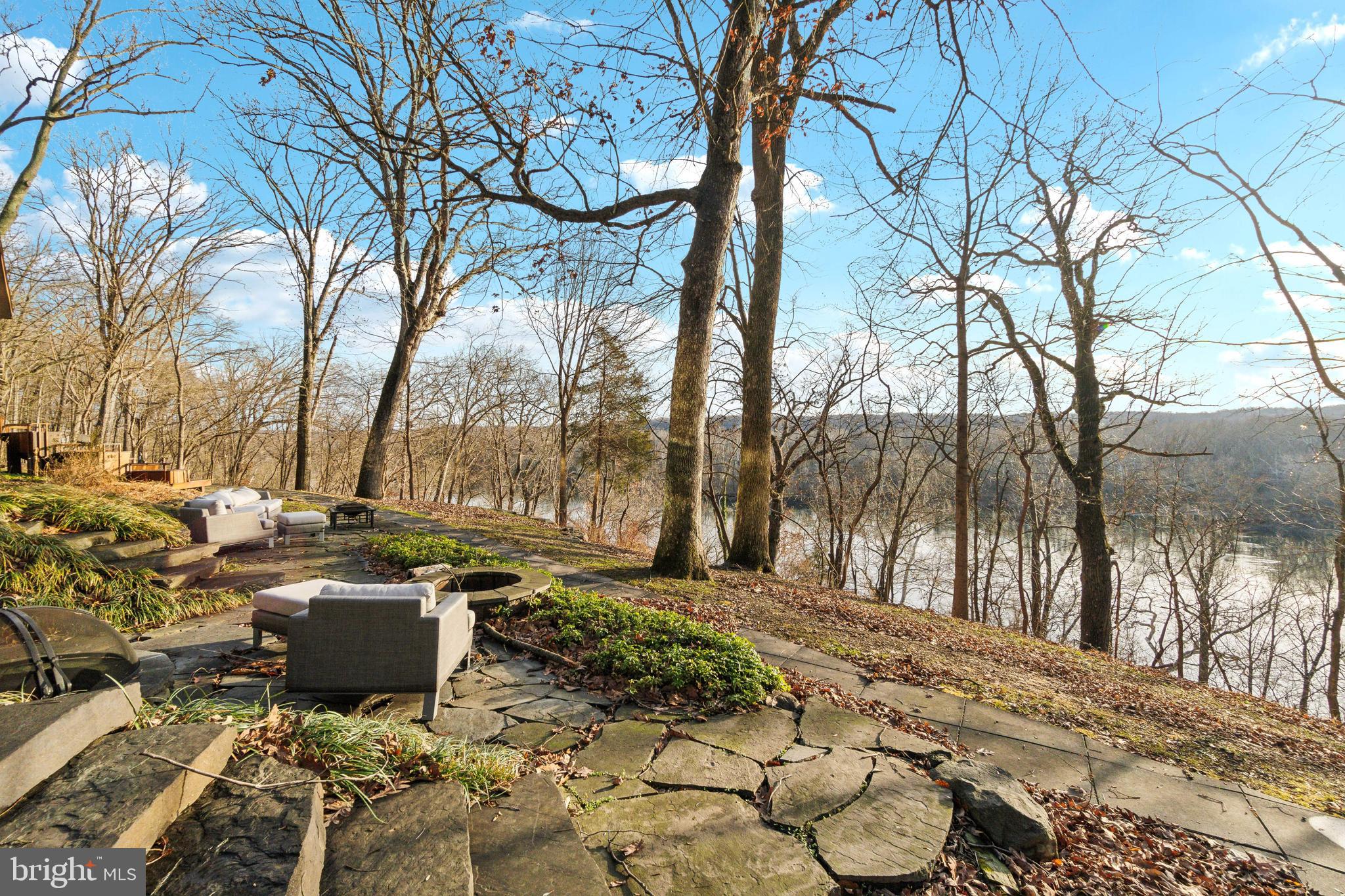 BEALLMOUNT GROVE - Residential