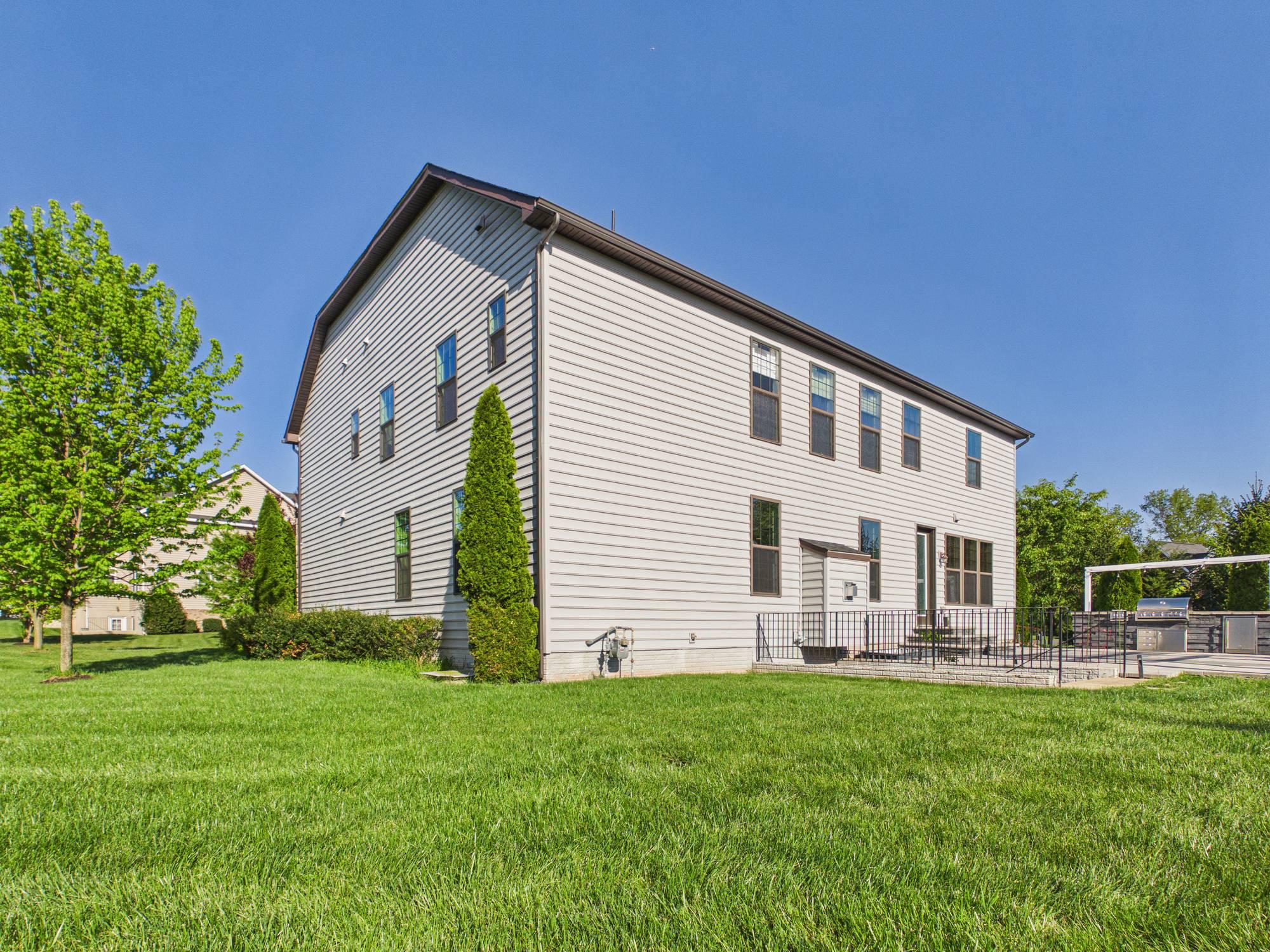 MARBURY - Residential