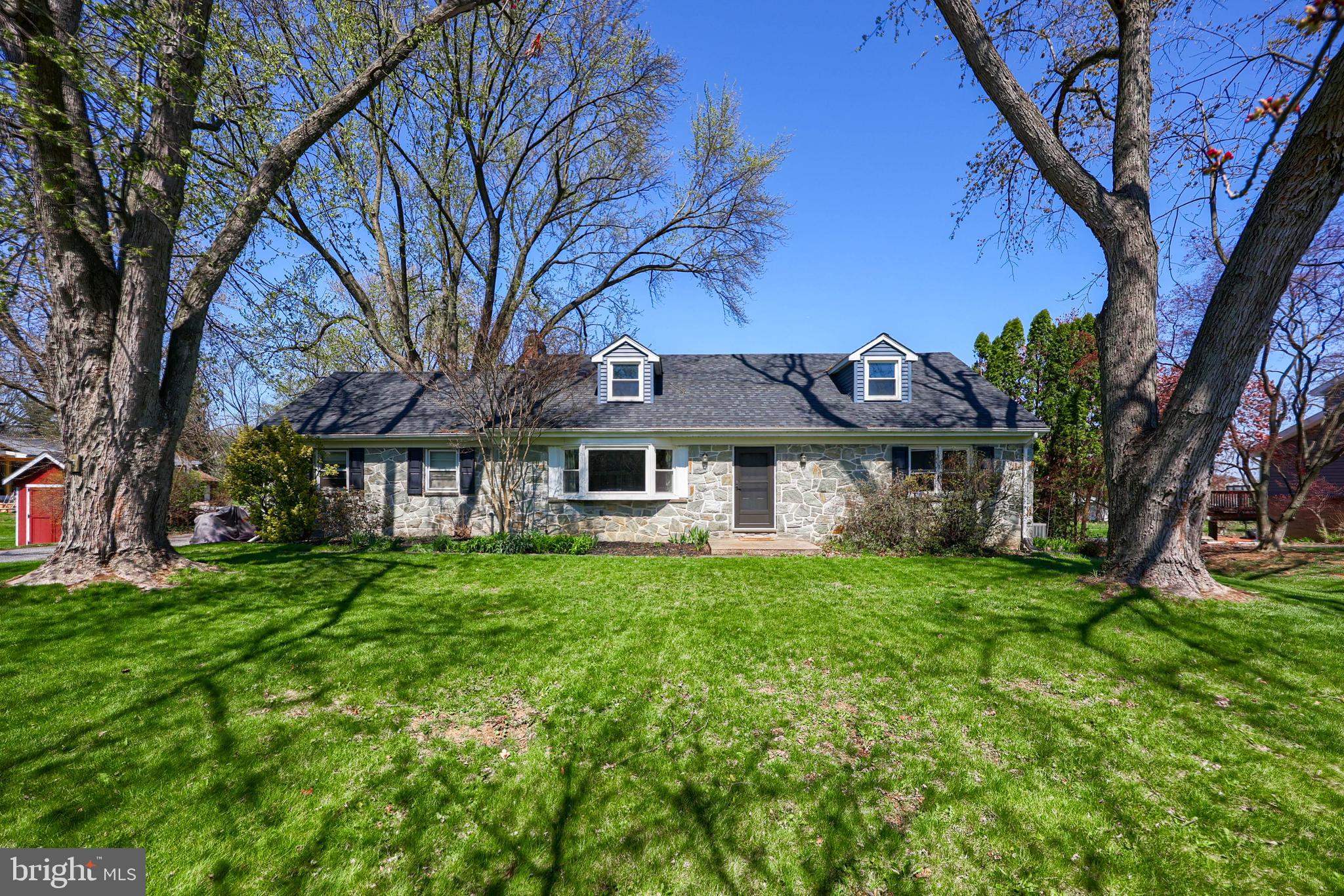 BLOOMINGDALE - Residential