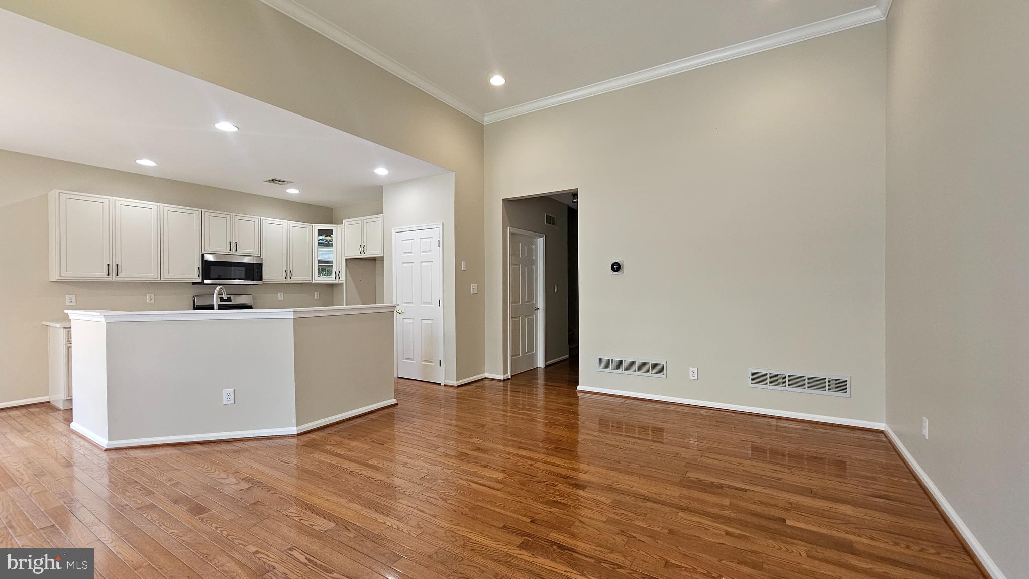 FOUR SEASONS AT SV - Residential