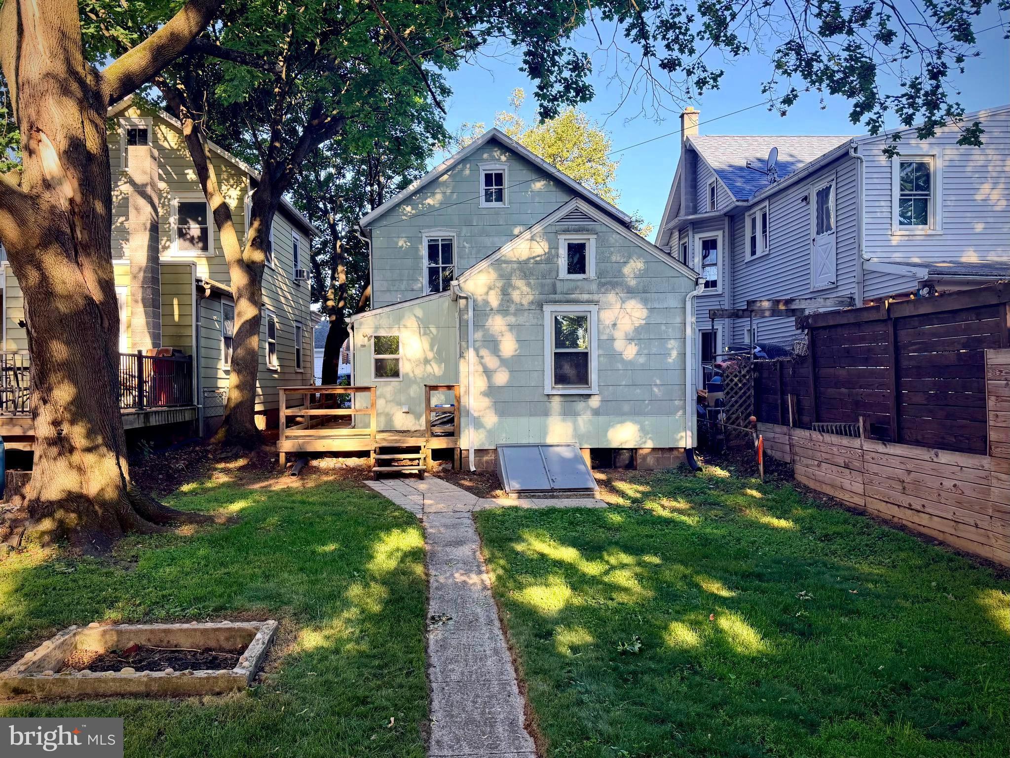 HUMMELSTOWN BOROUGH - Residential