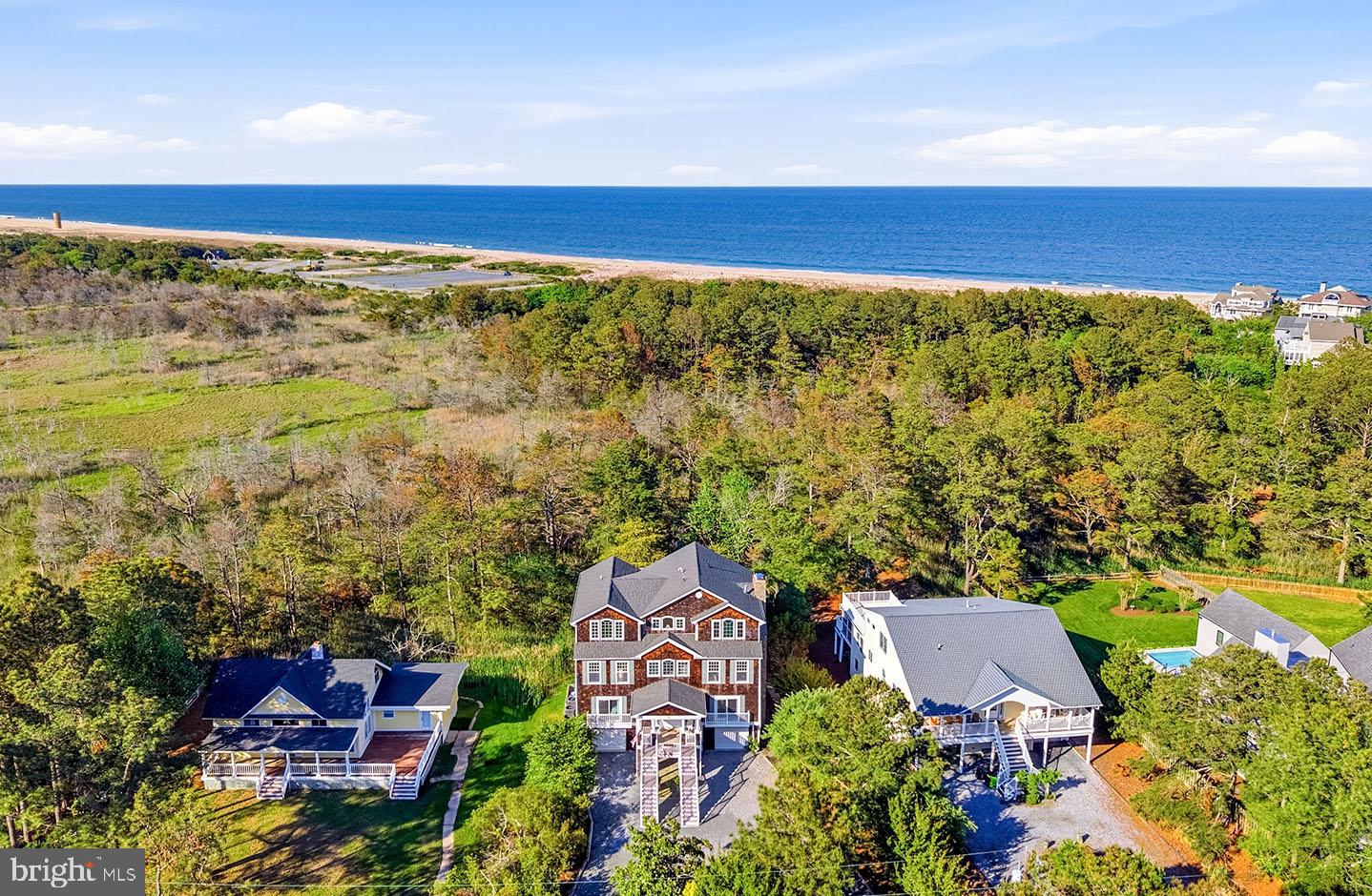NORTH SHORES - Residential